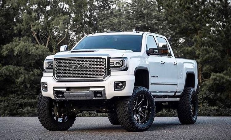Lifted Trucks for Sale in Ohio | Ultimate Rides