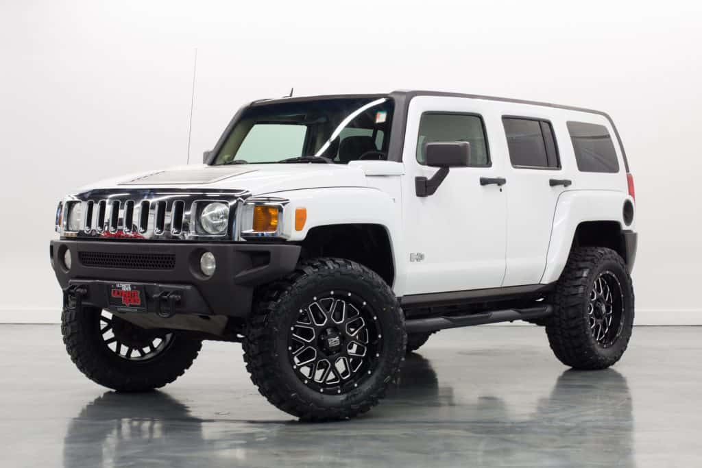 Lifted Hummer H3 with 35" Tires