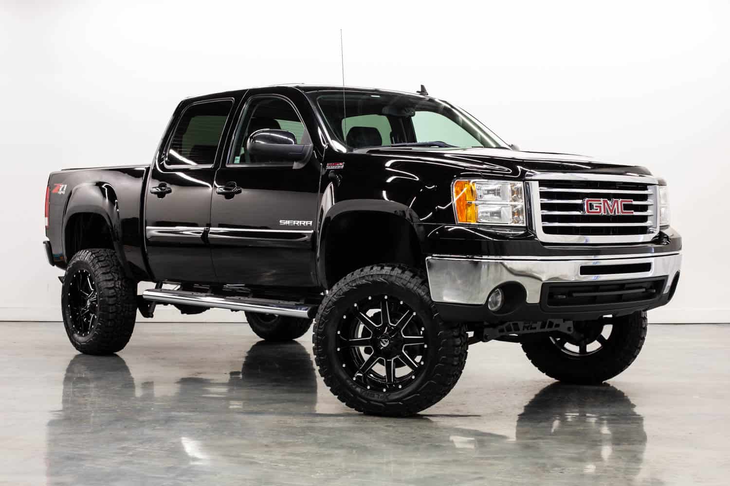 Custom Lifted Trucks Sale