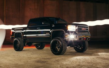2014 GMC Sierra Lifted on Fuel Wheels and 9 inch lift.