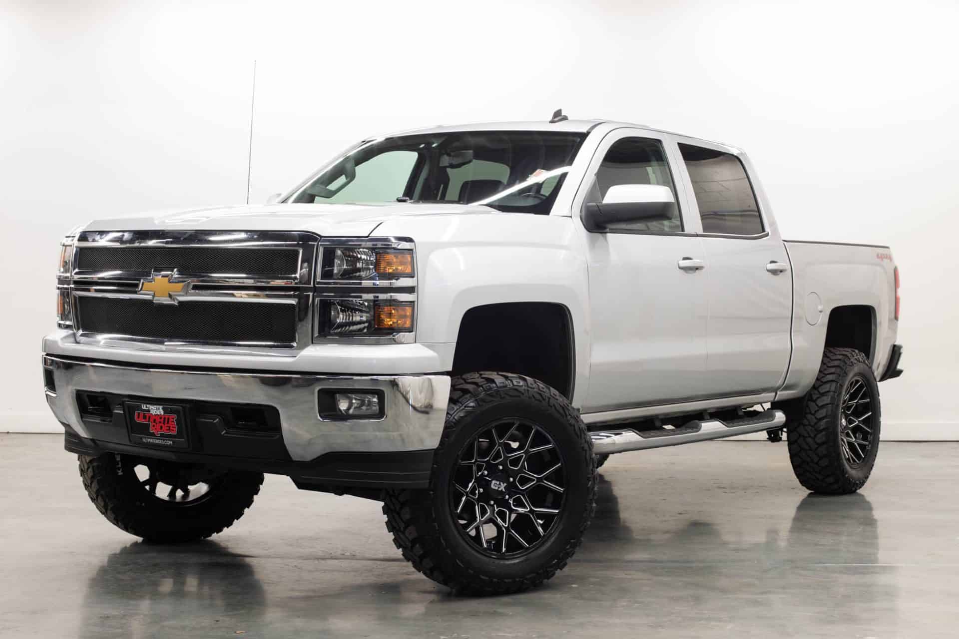 Lifted White Chevy Silverado