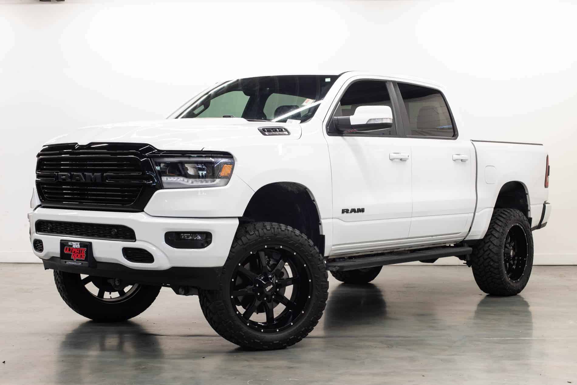 Dealerships with Lifted Trucks