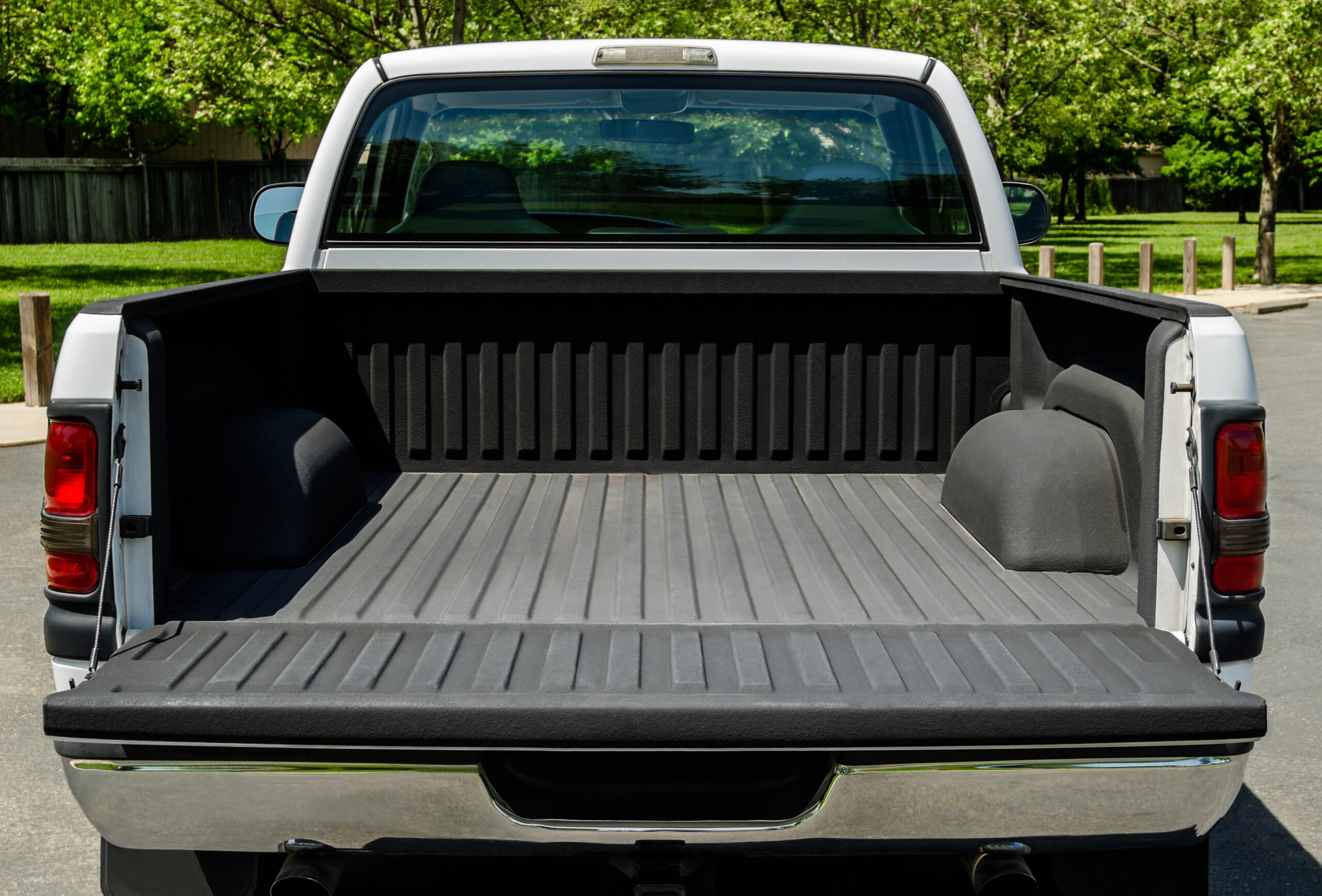 Is It Legal to Ride in the Bed of a Truck in Florida?