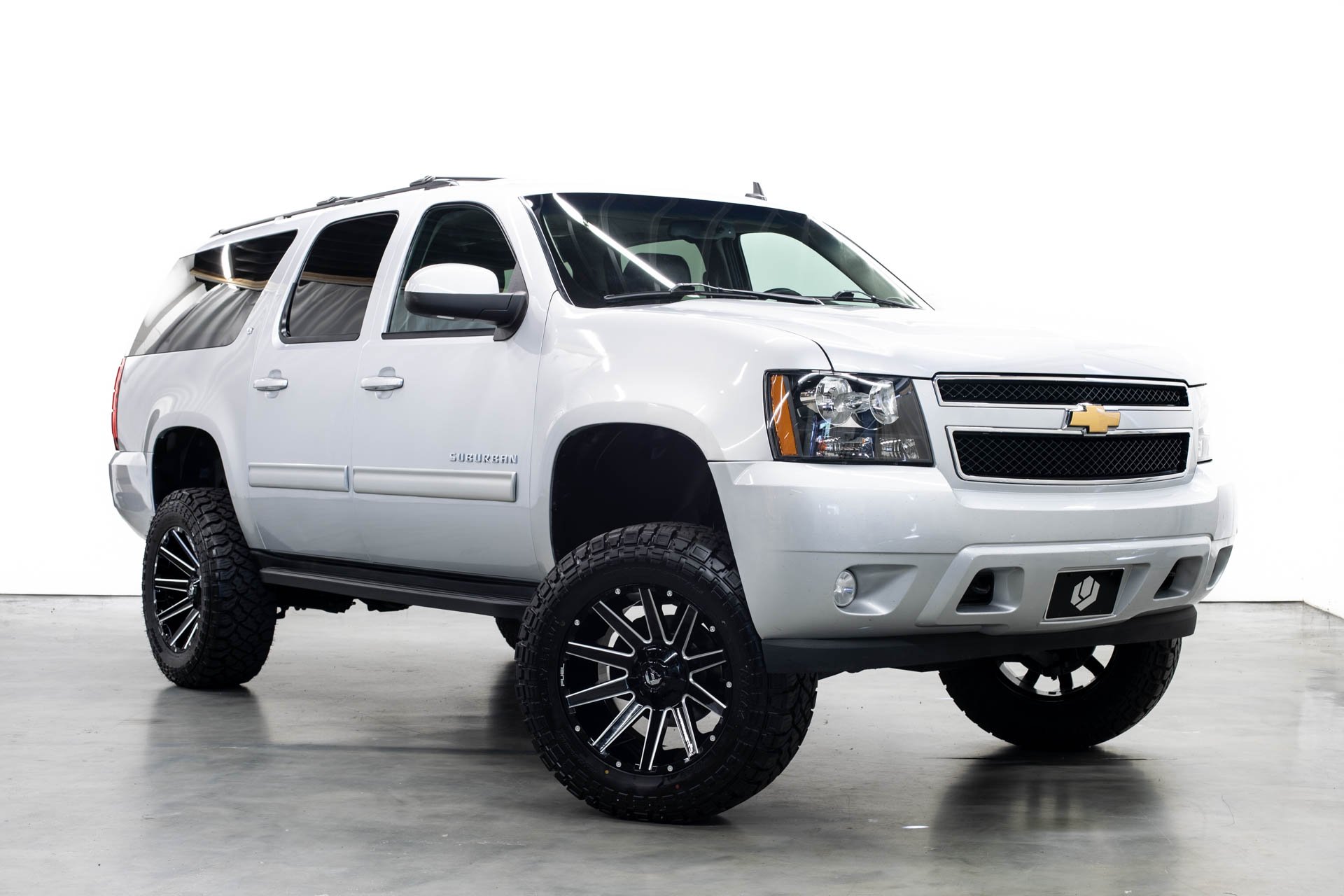 lifted2012chevroletsuburban