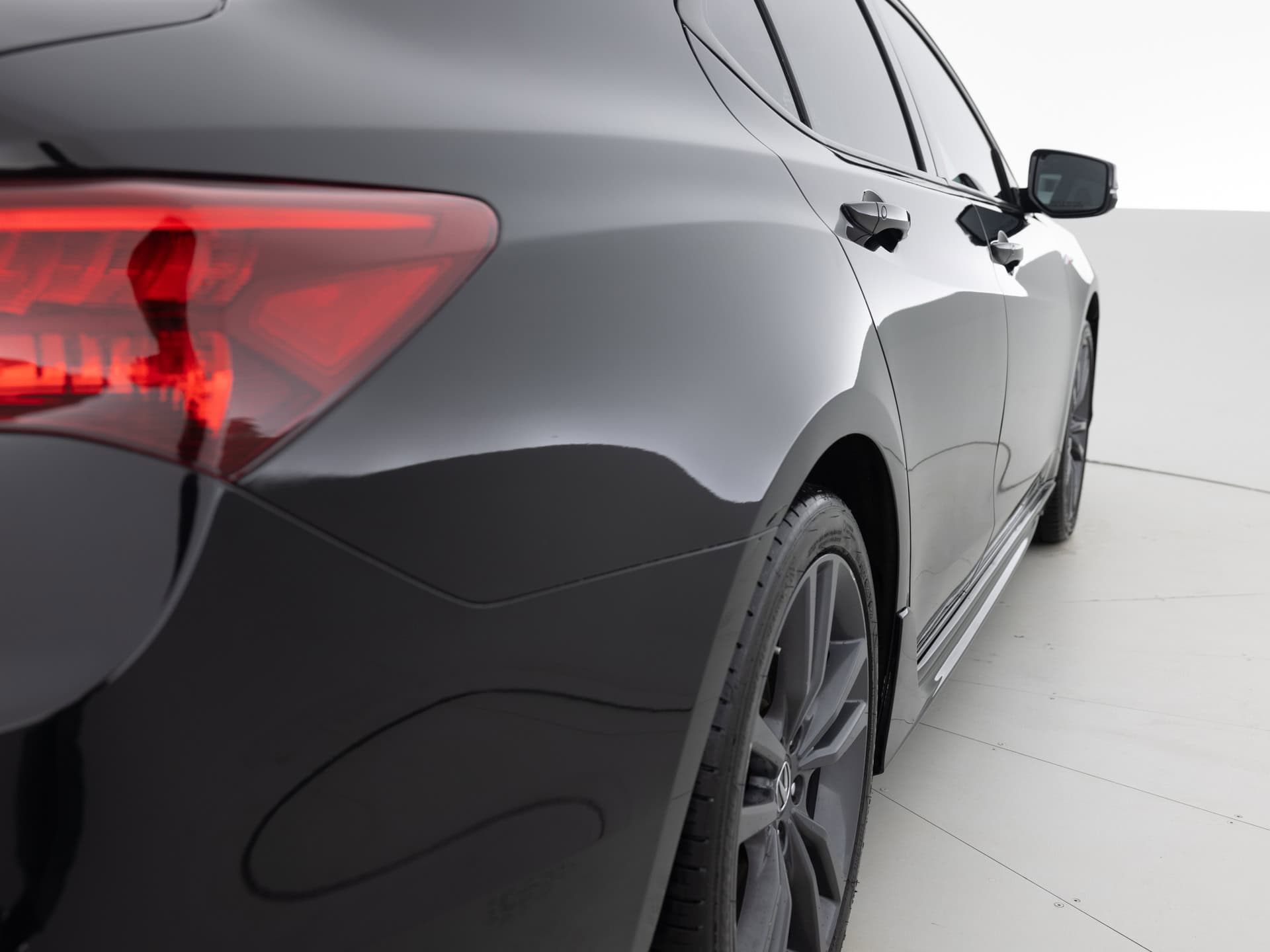 black acura tlx 35 5