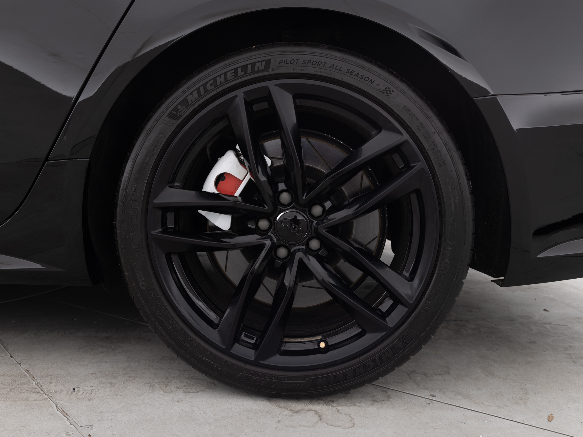 Used Black Audi S6-10 for Sale
