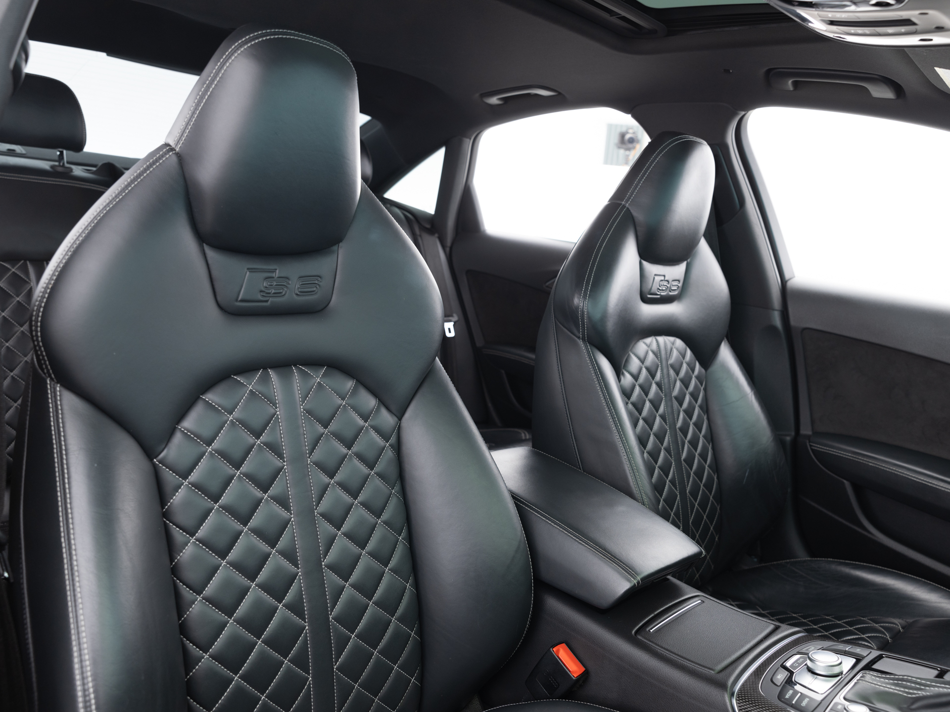 Used Black Audi S6-18 for Sale