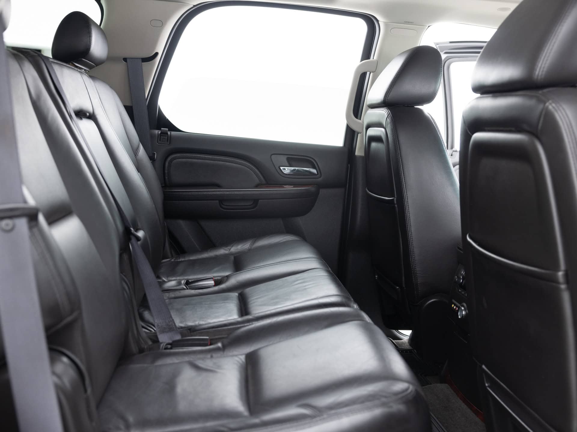 black cadillac escalade sport 21