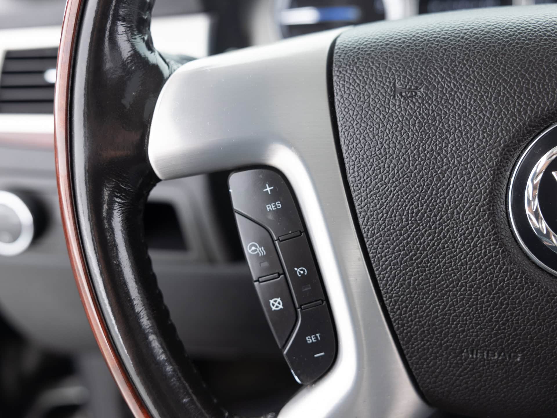 black cadillac escalade sport 31