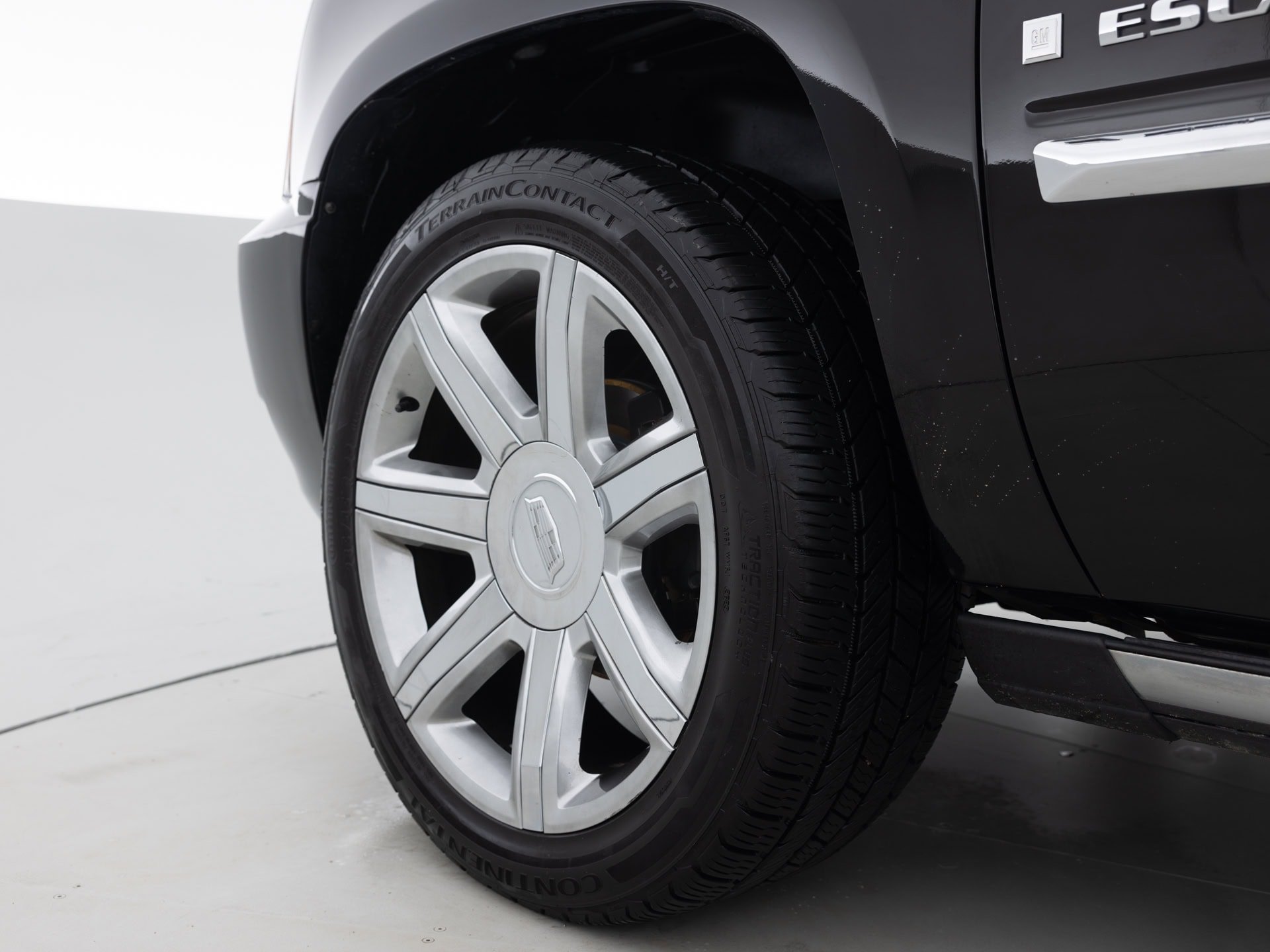 black cadillac escalade sport 9