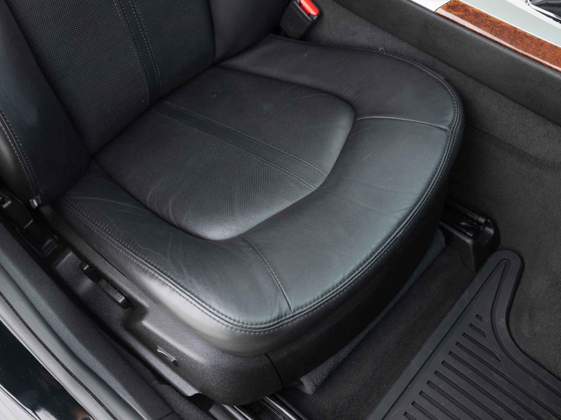 Used Black Cadillac Sedan-17 for Sale