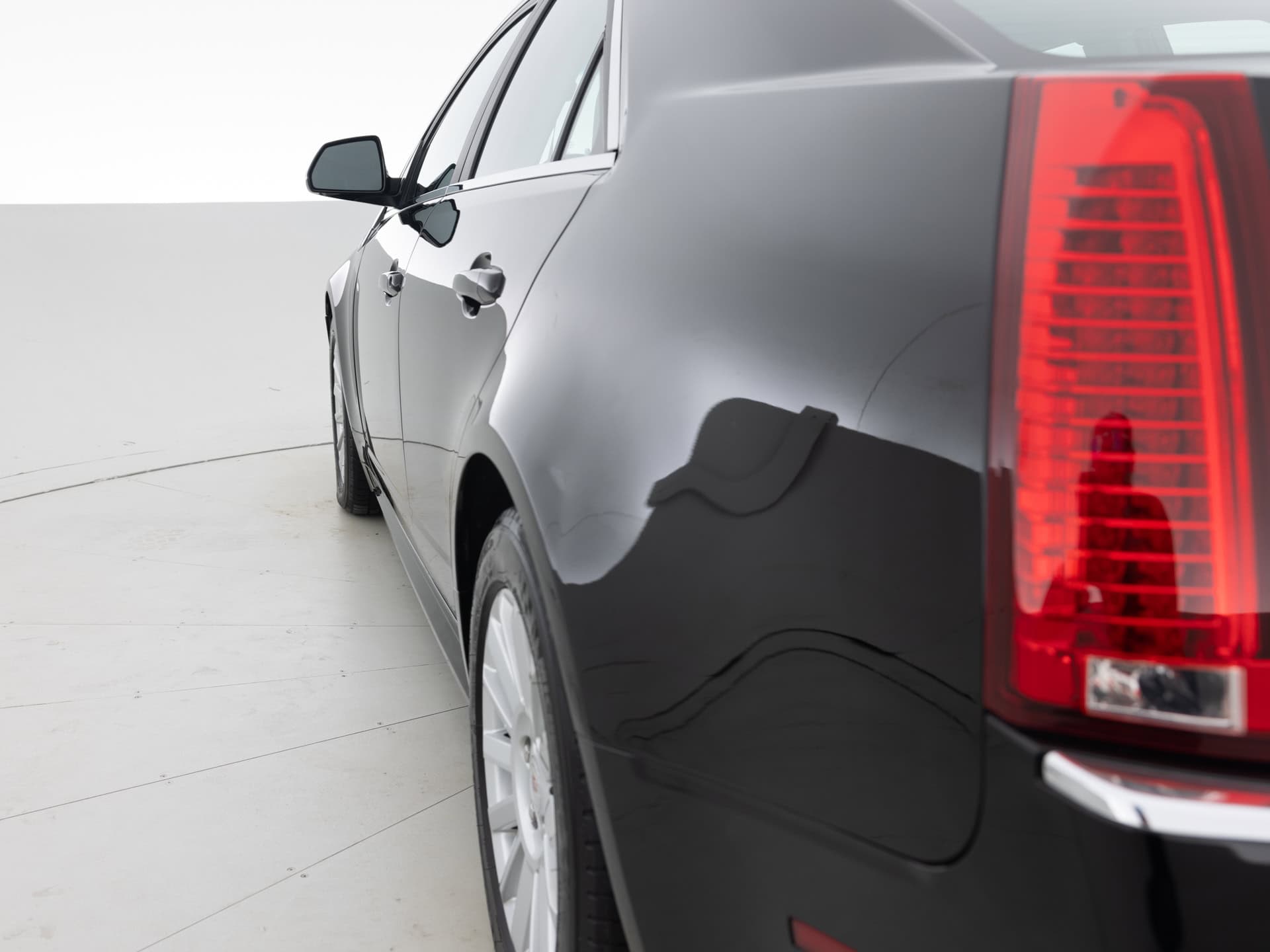 Used Black Cadillac Sedan-6 for Sale