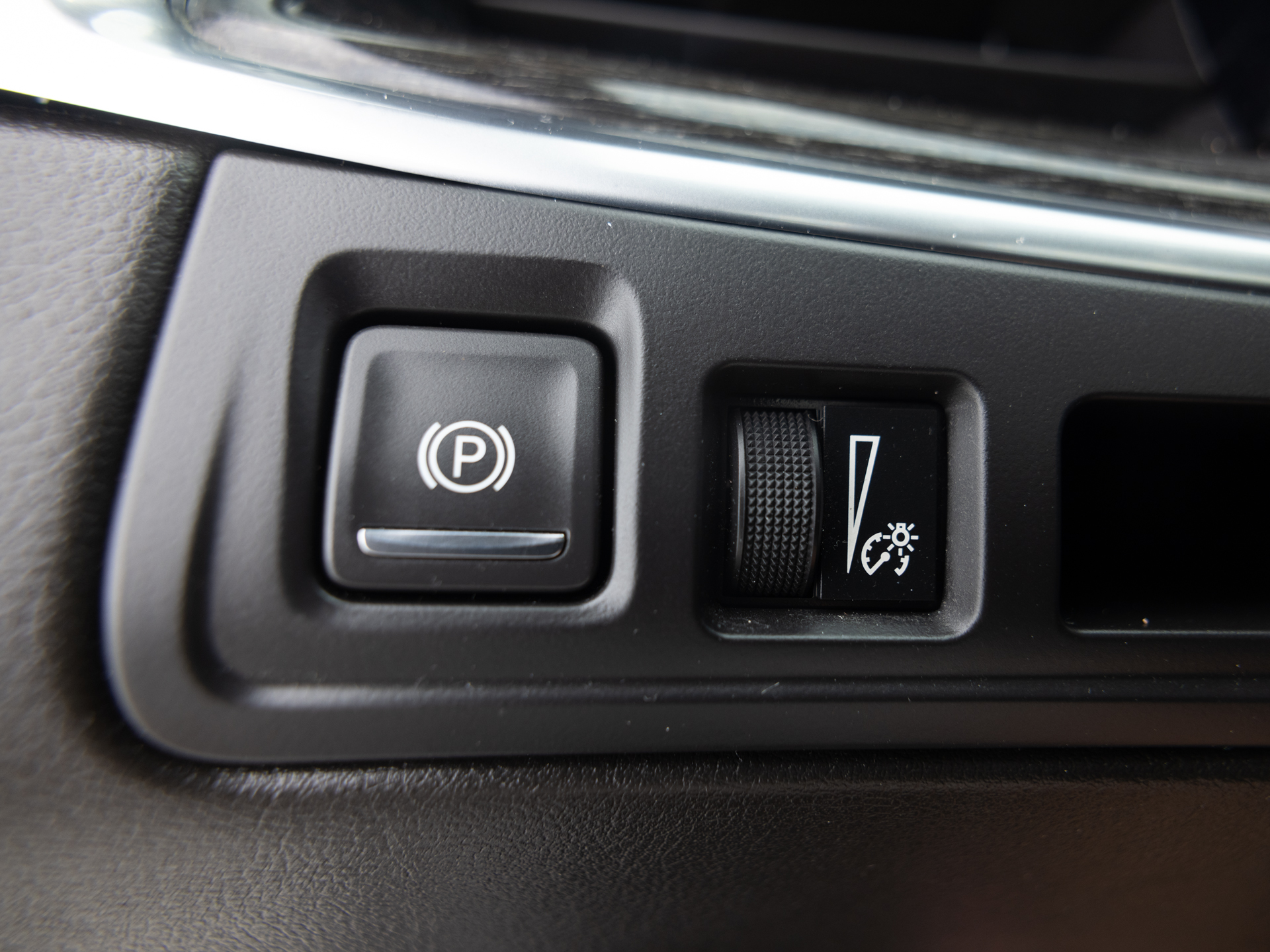 Used Black Cadillac XT5 Premier-27 for Sale