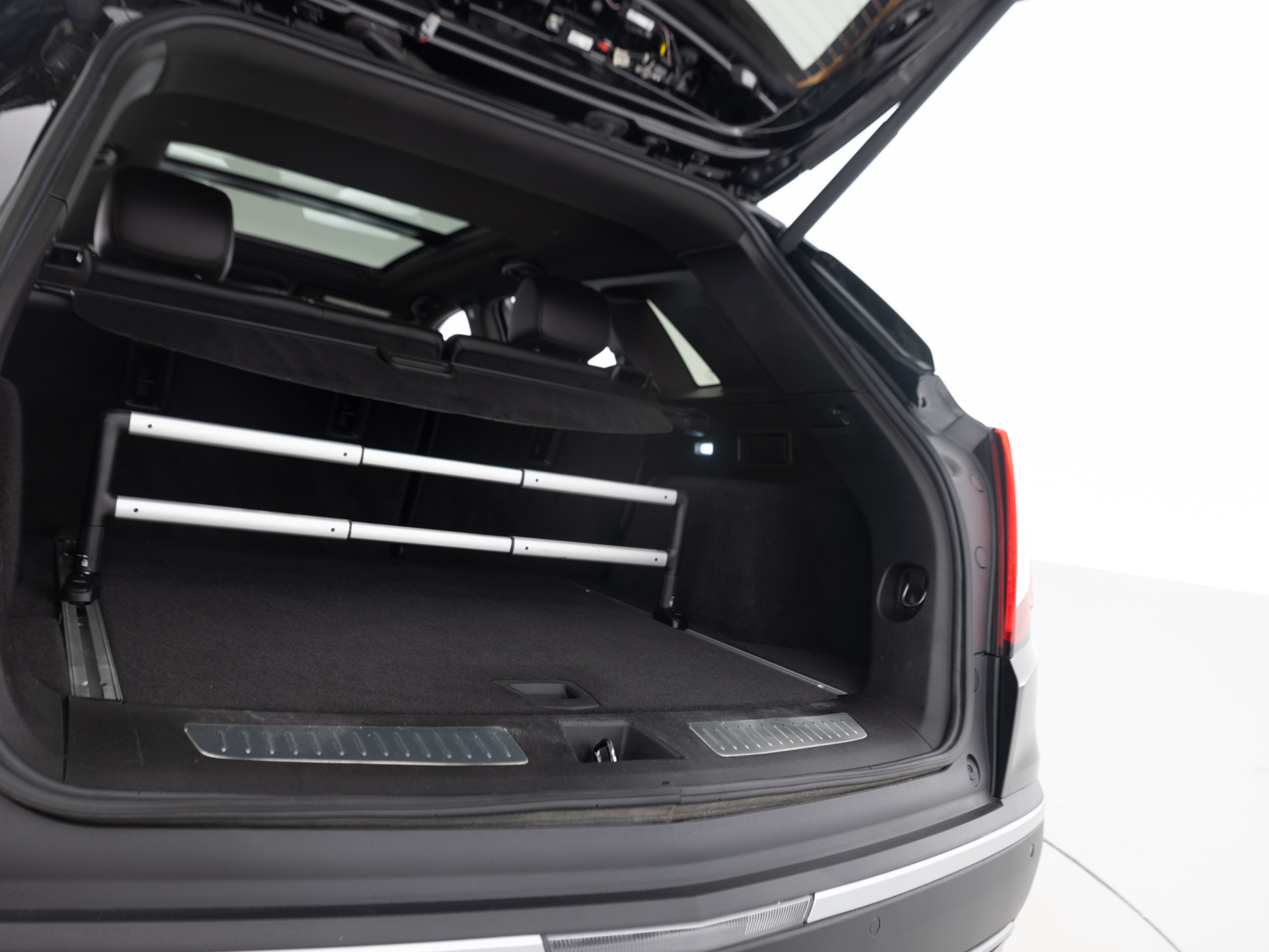 Used Black Cadillac XT5 Premier-31 for Sale