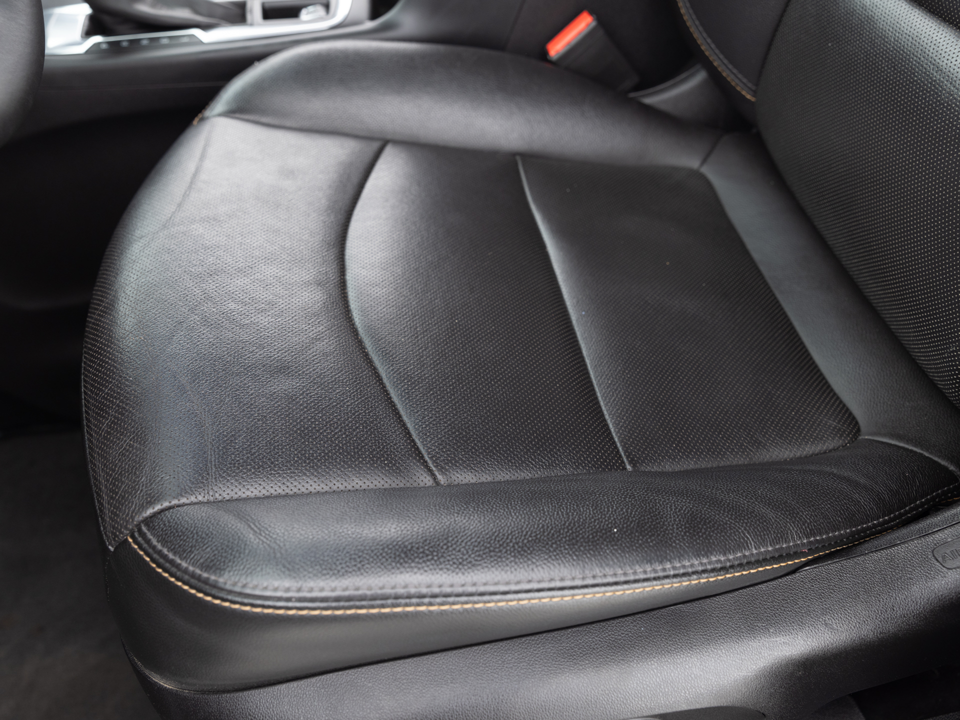 Used Black Chevrolet Equinox LT-13 for Sale