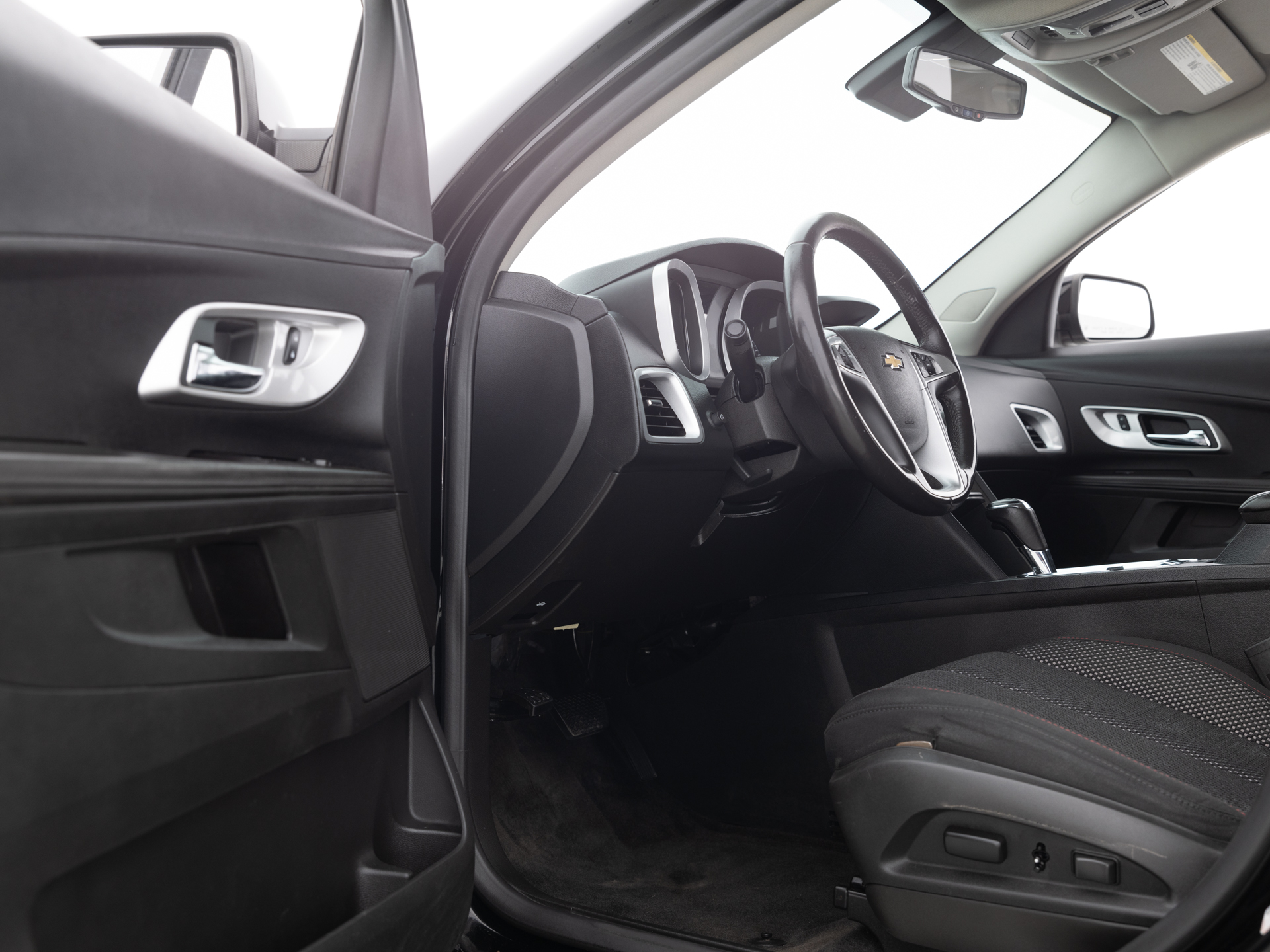 Used Black Chevrolet Equinox LT-14 for Sale