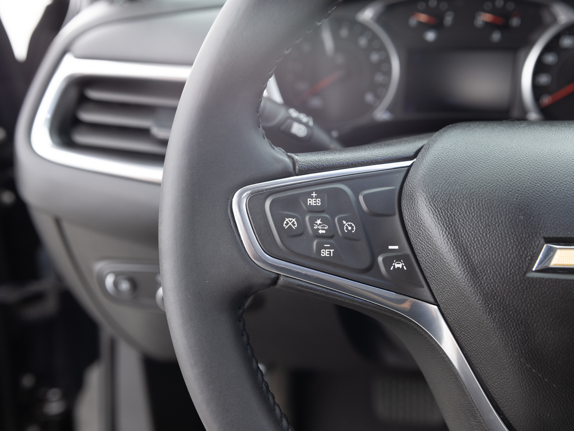 Used Black Chevrolet Equinox LT-27 for Sale