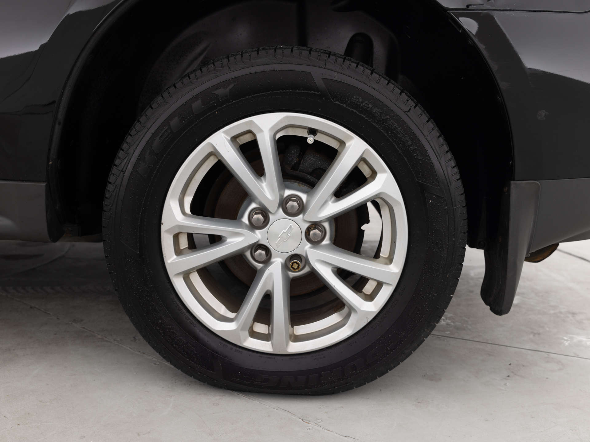 Used Black Chevrolet Equinox LT-8 for Sale