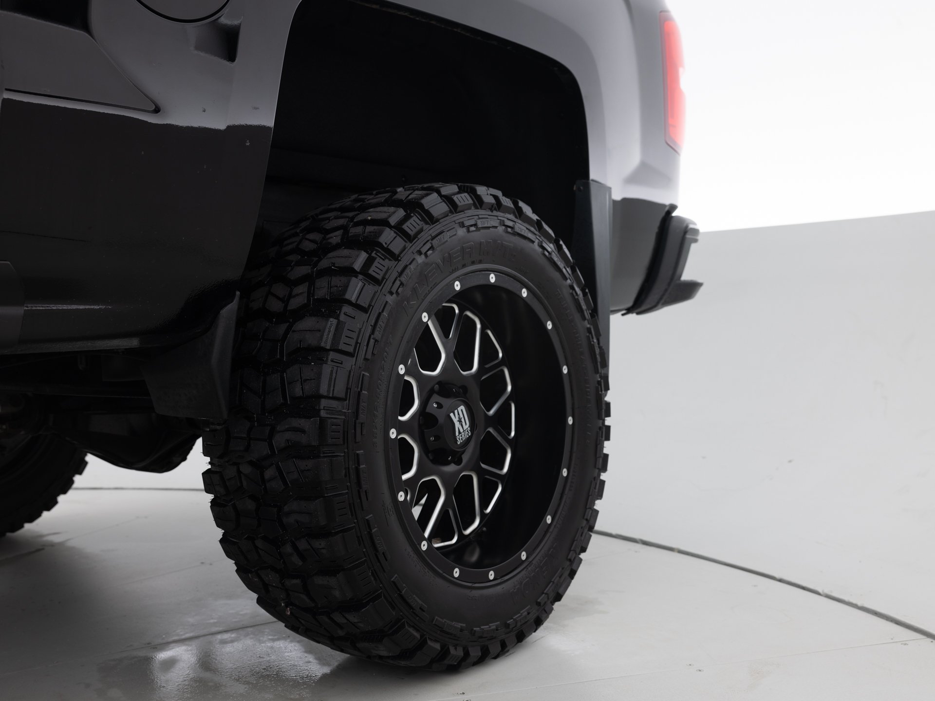 black chevrolet silverado z71 ltz 10
