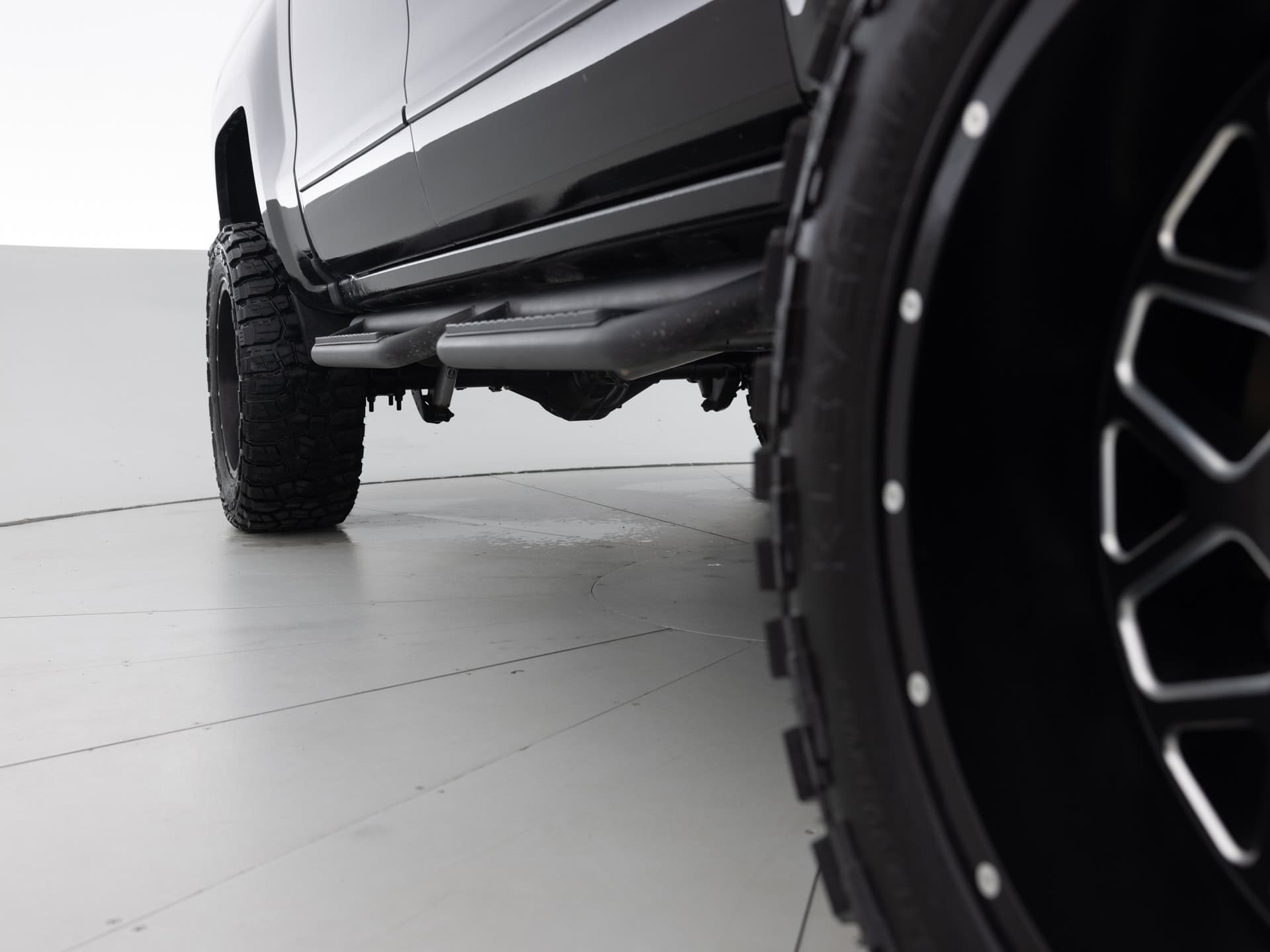 black chevrolet silverado z71 ltz 13
