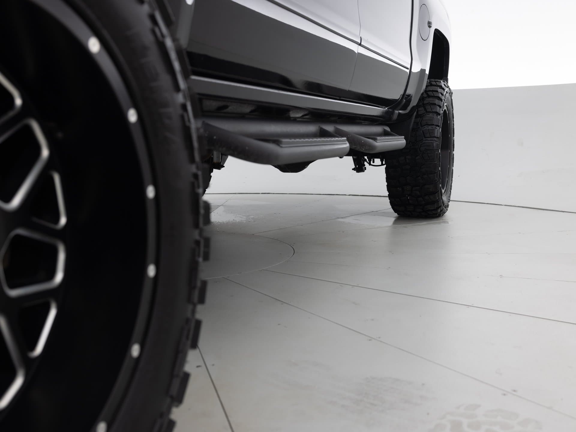 black chevrolet silverado z71 ltz 14