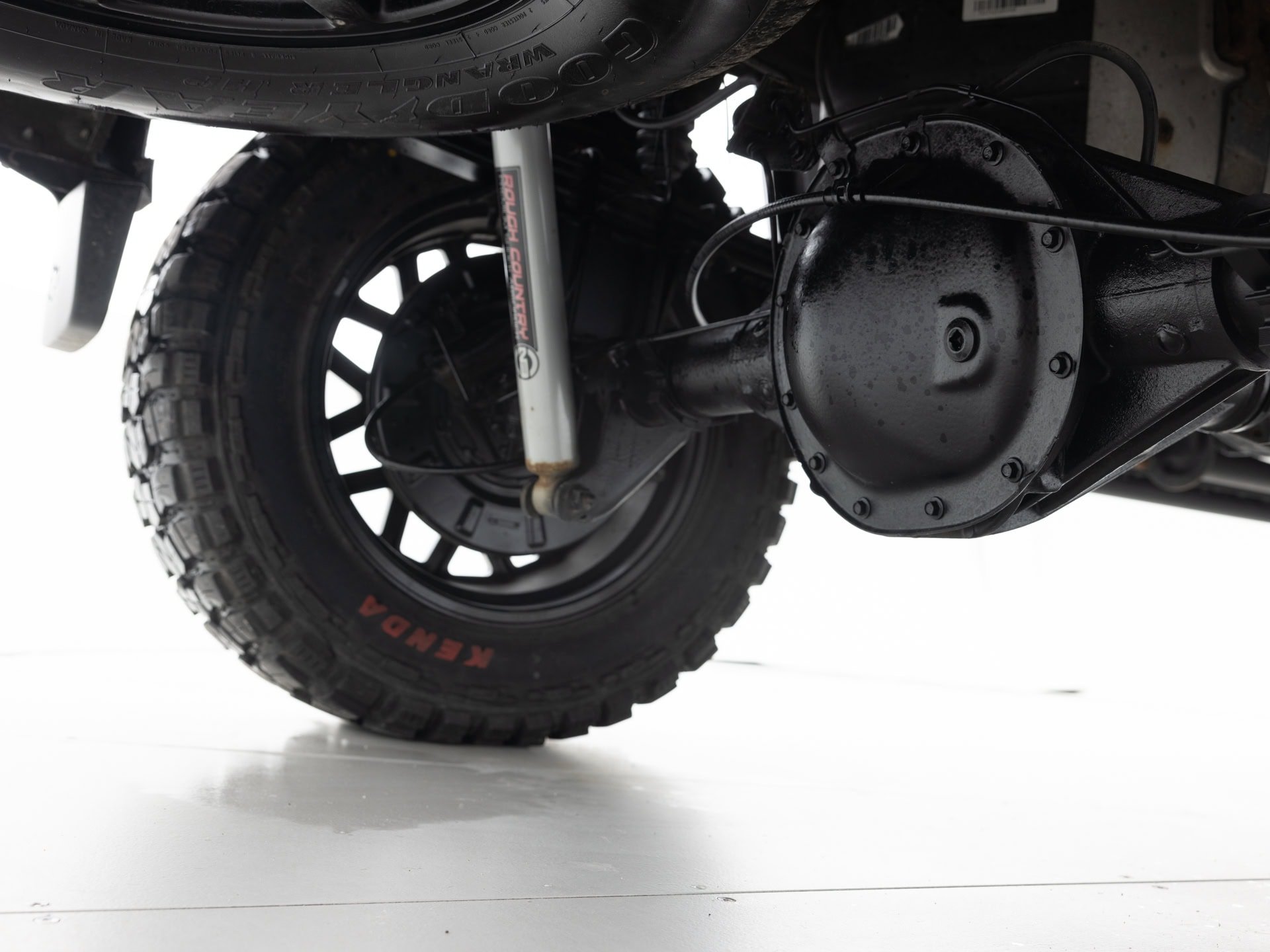 black chevrolet silverado z71 ltz 15