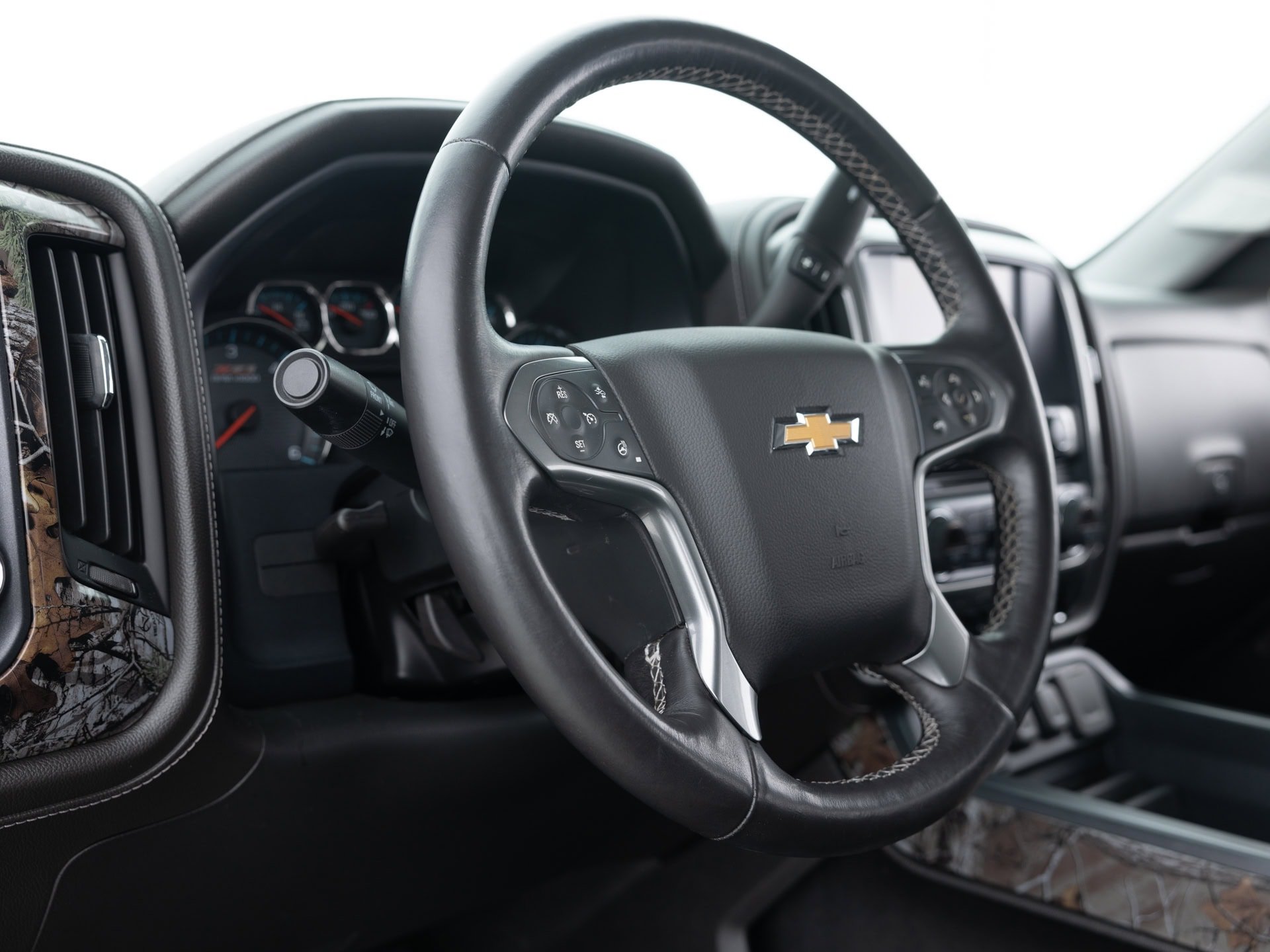 black chevrolet silverado z71 ltz 19