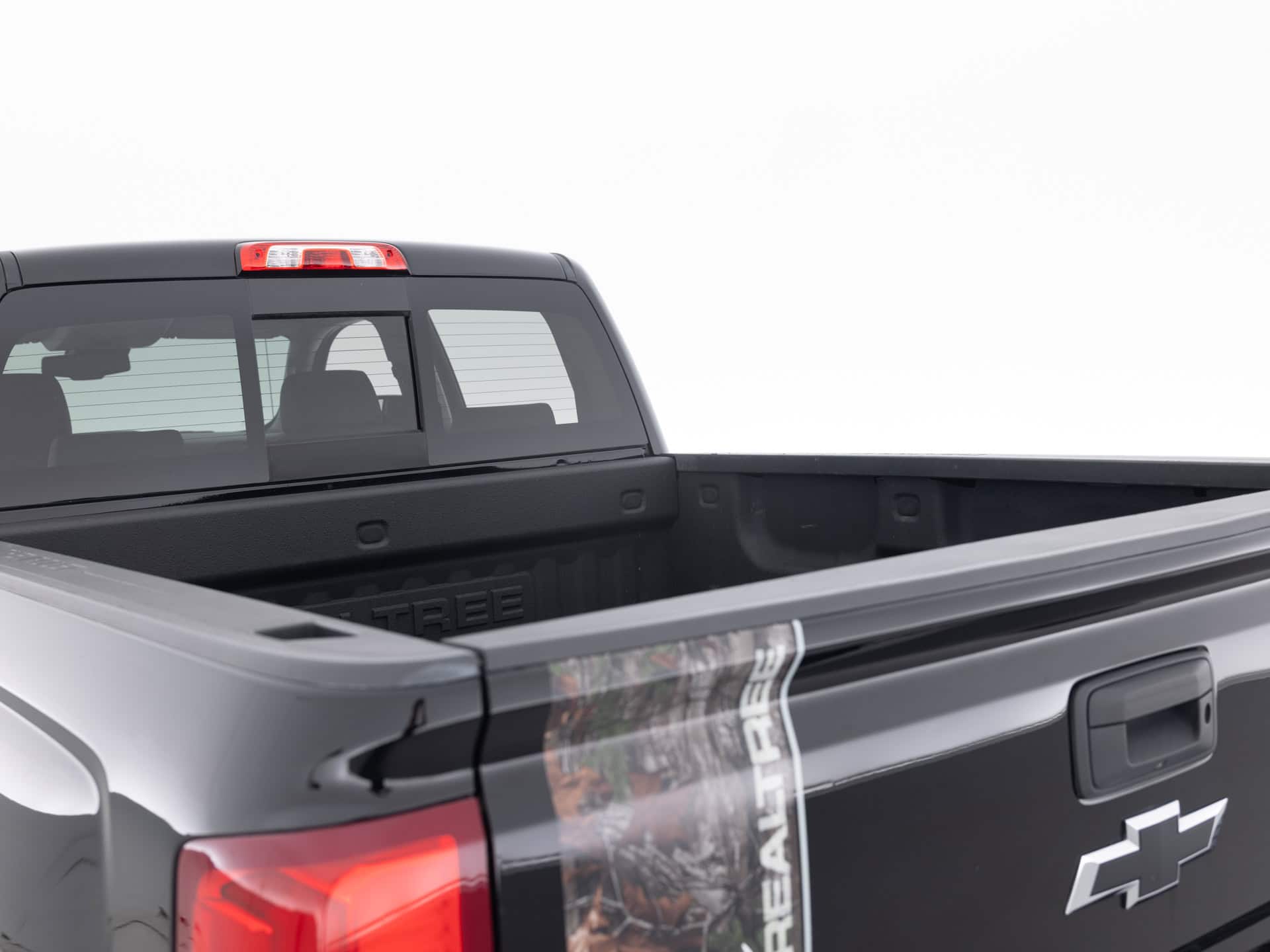 black chevrolet silverado z71 ltz 35