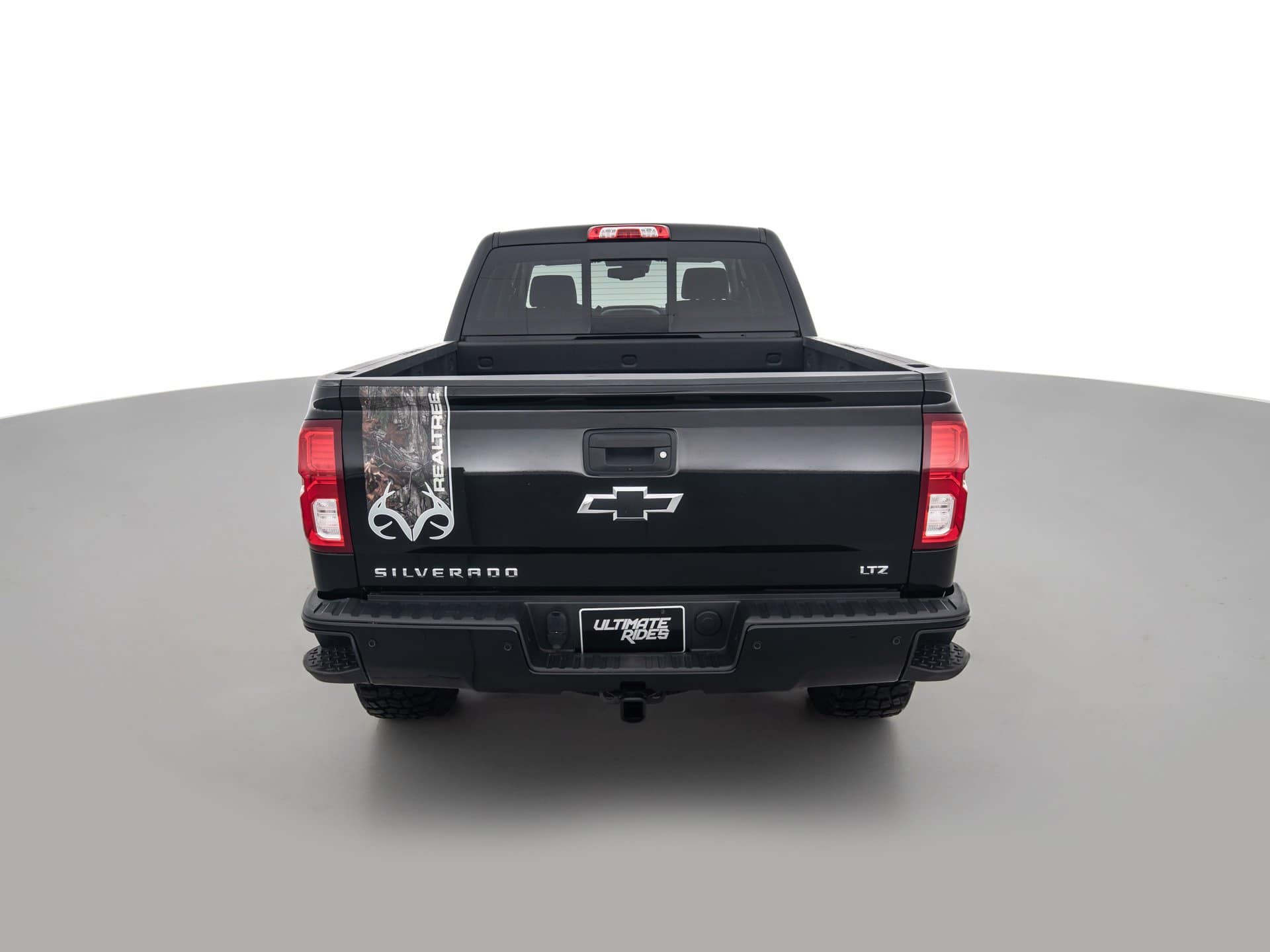 black chevrolet silverado z71 ltz 5