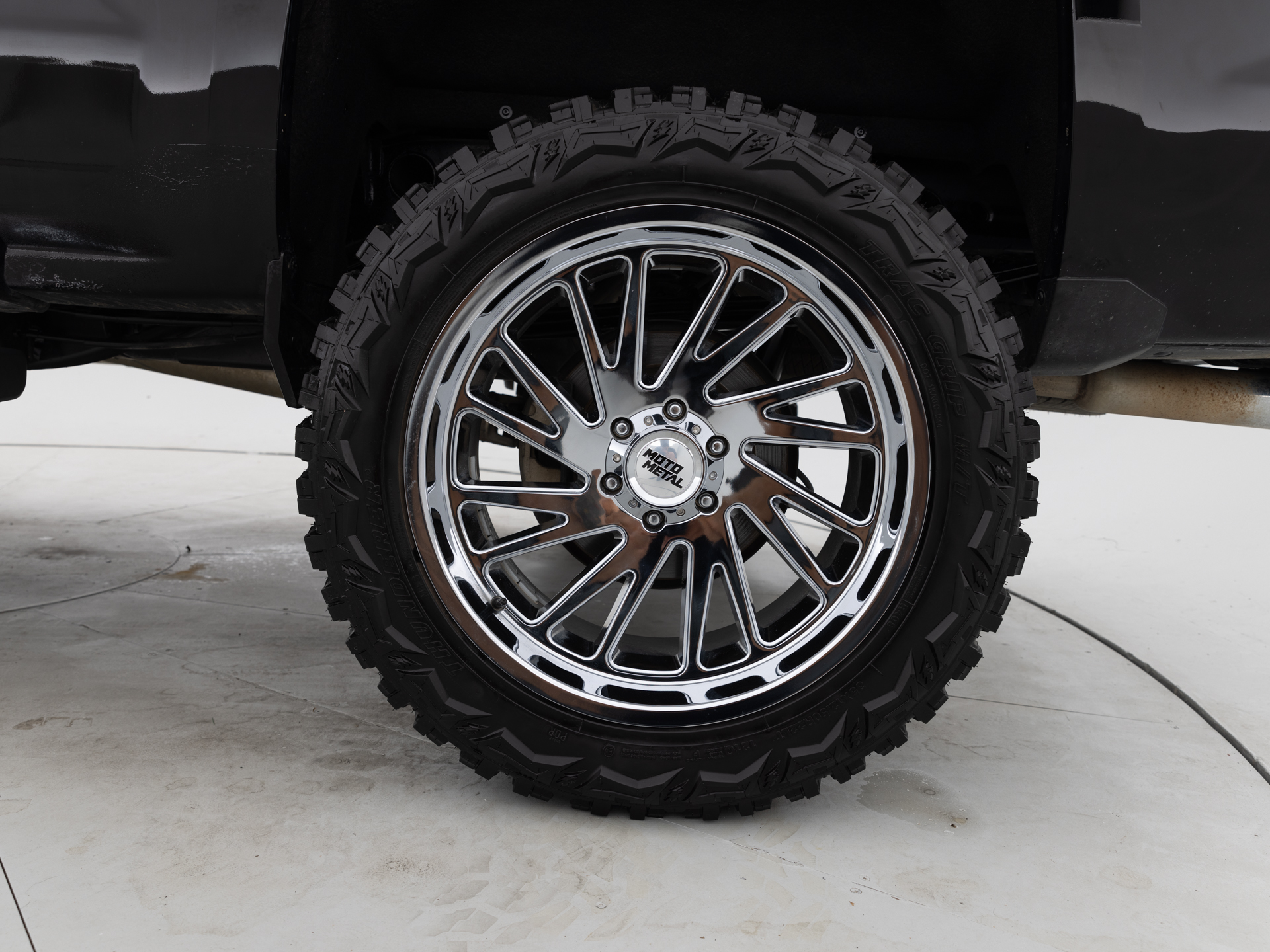 Used Black Chevrolet Silverado High Country-10 for Sale