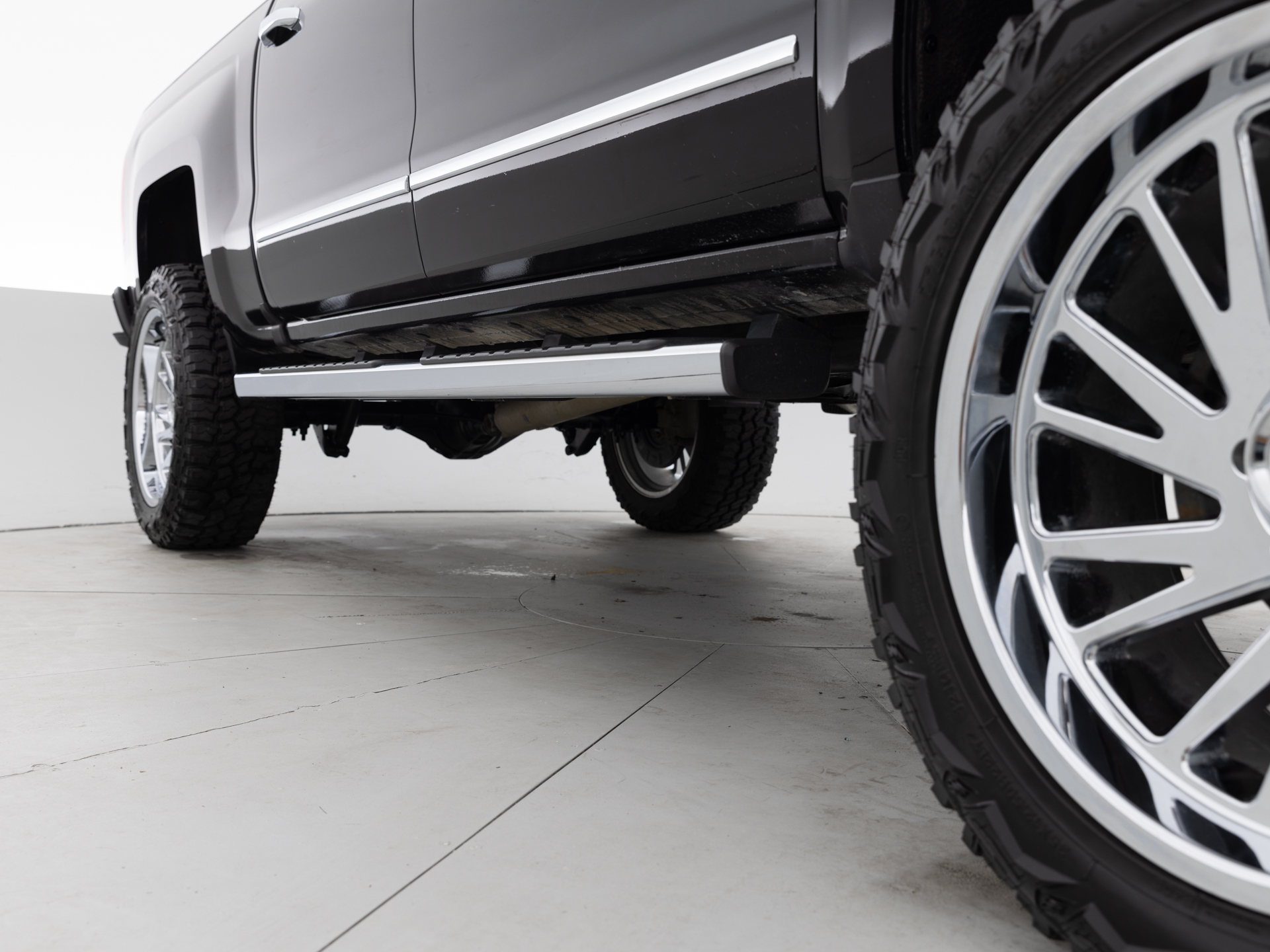 Used Black Chevrolet Silverado High Country-15 for Sale