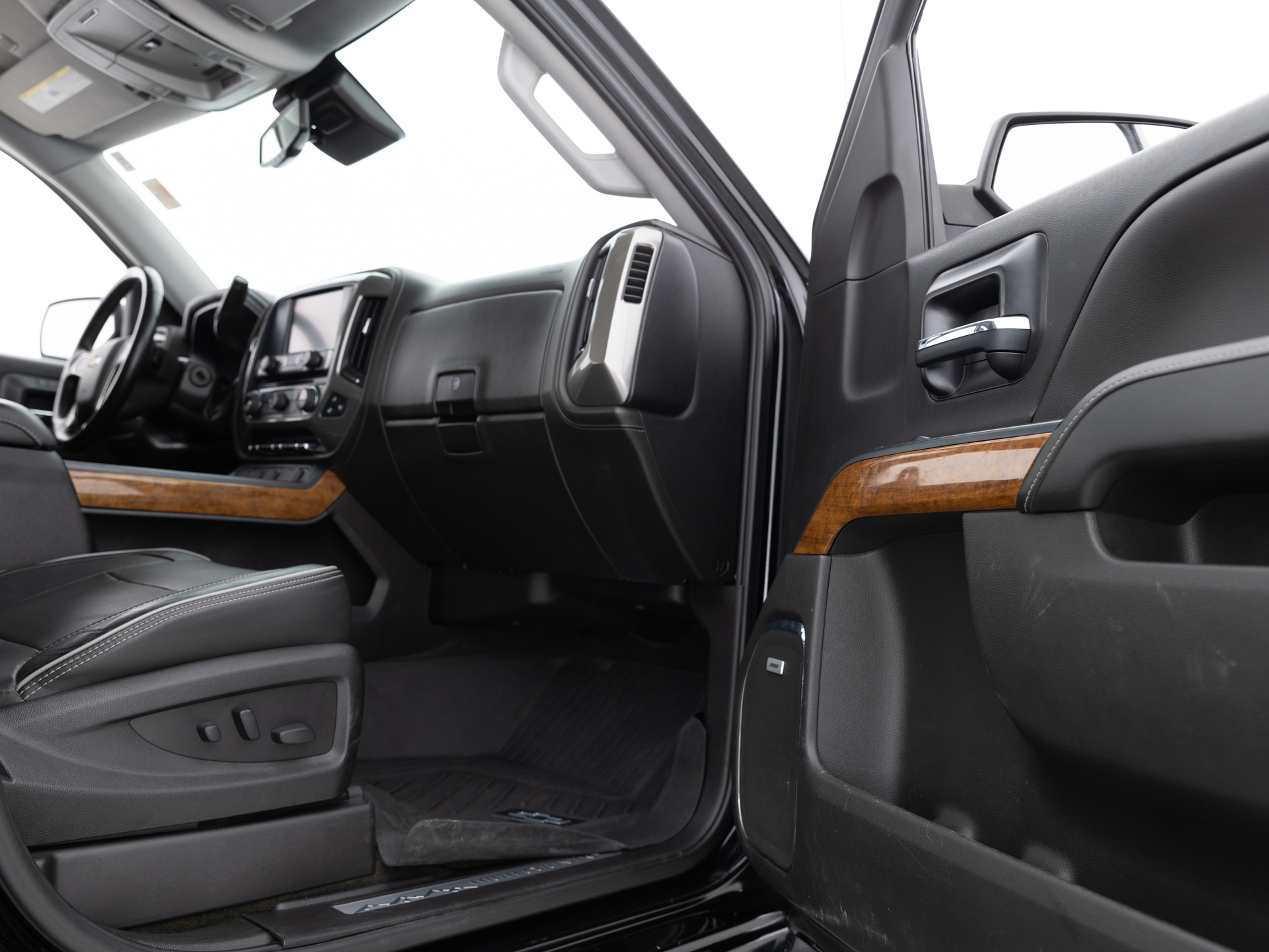 Used Black Chevrolet Silverado High Country-24 for Sale