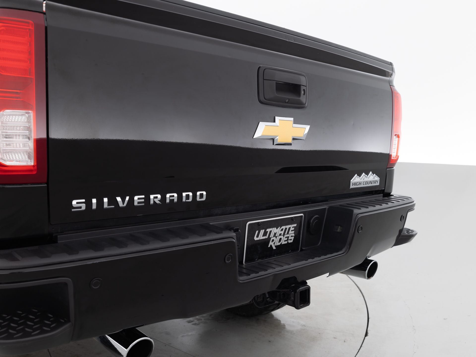 Used Black Chevrolet Silverado High Country-7 for Sale