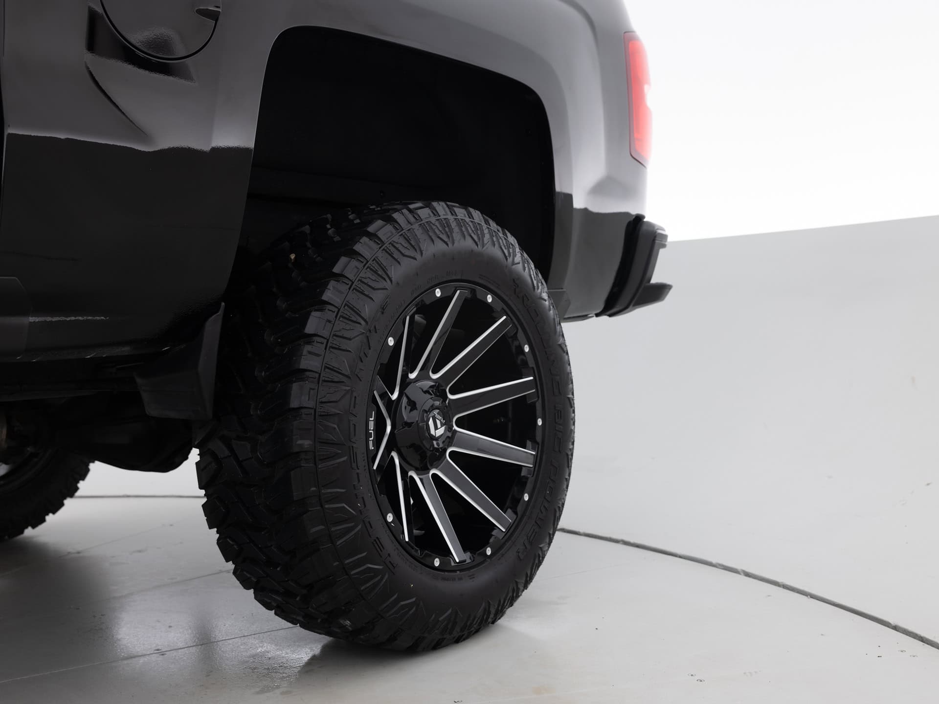 black chevrolet silverado ltx z71 10