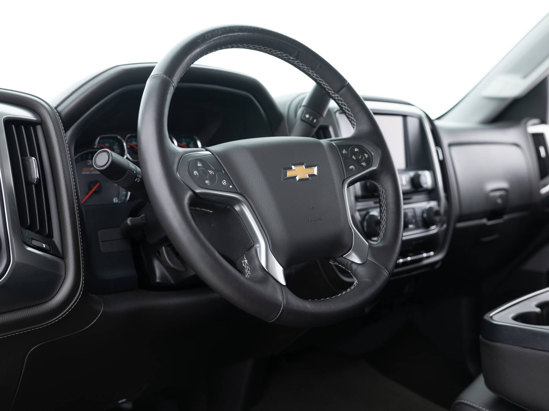 black chevrolet silverado ltx z71 19