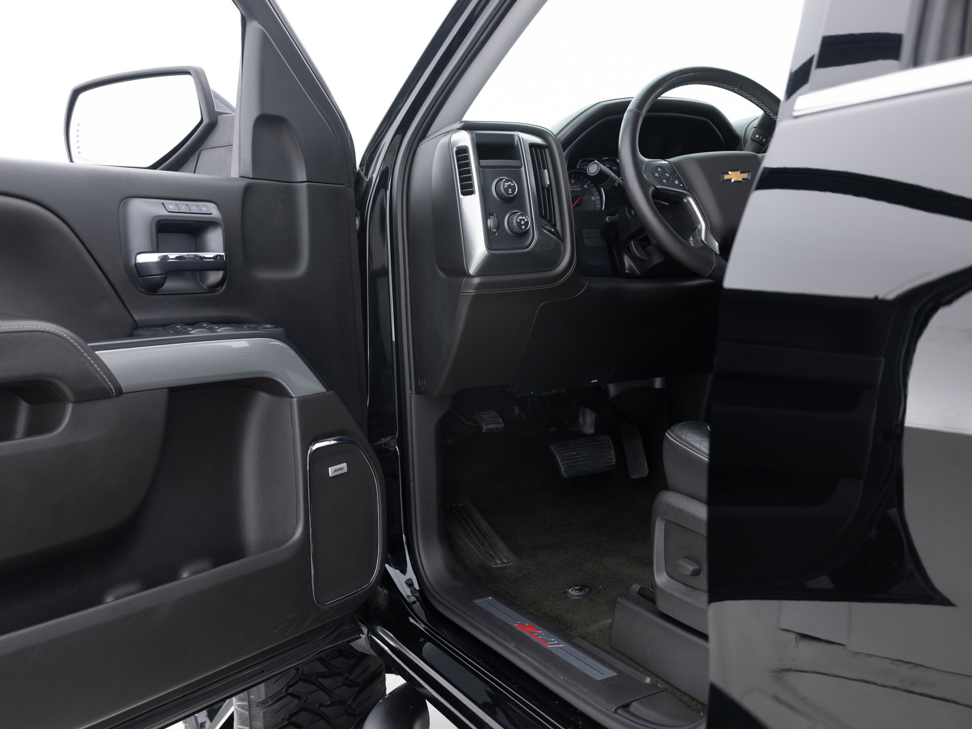 black chevrolet silverado ltx z71 20