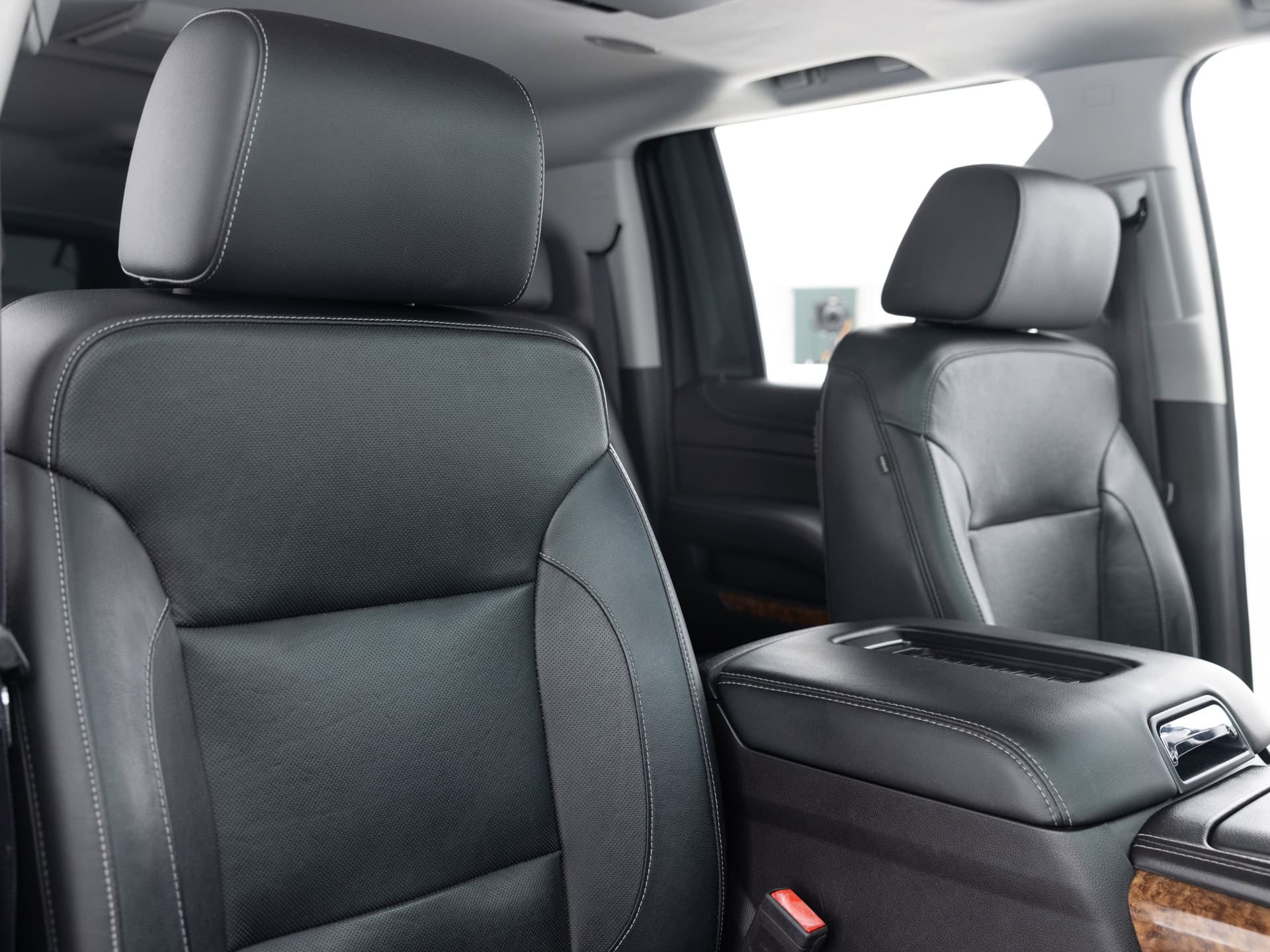 Used Black Chevrolet Suburban Prem-22 for Sale