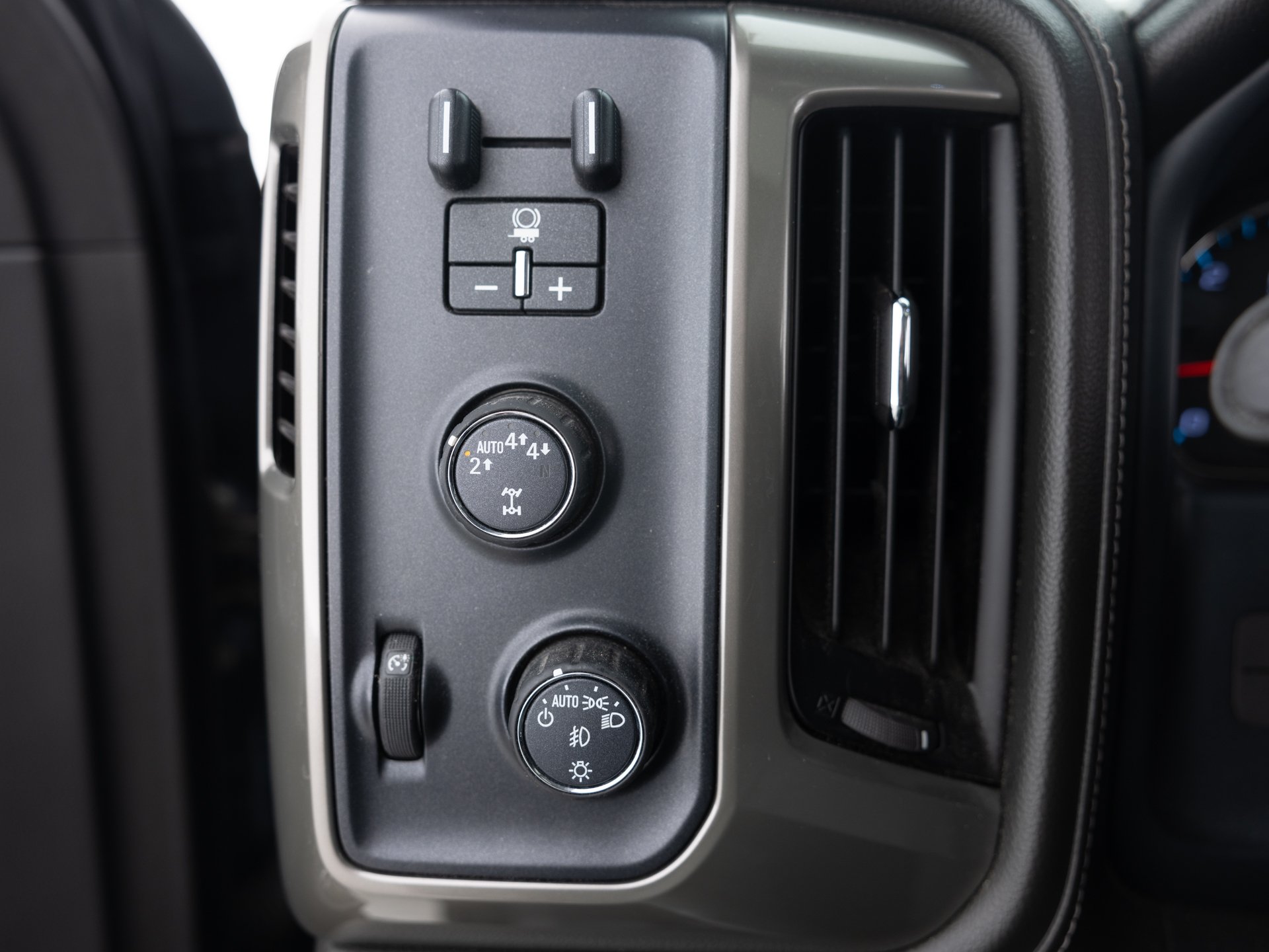 black chevy silverado high country 30