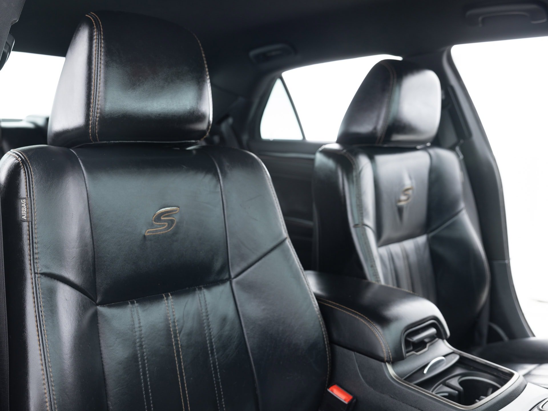 black chrysler 300 s 18