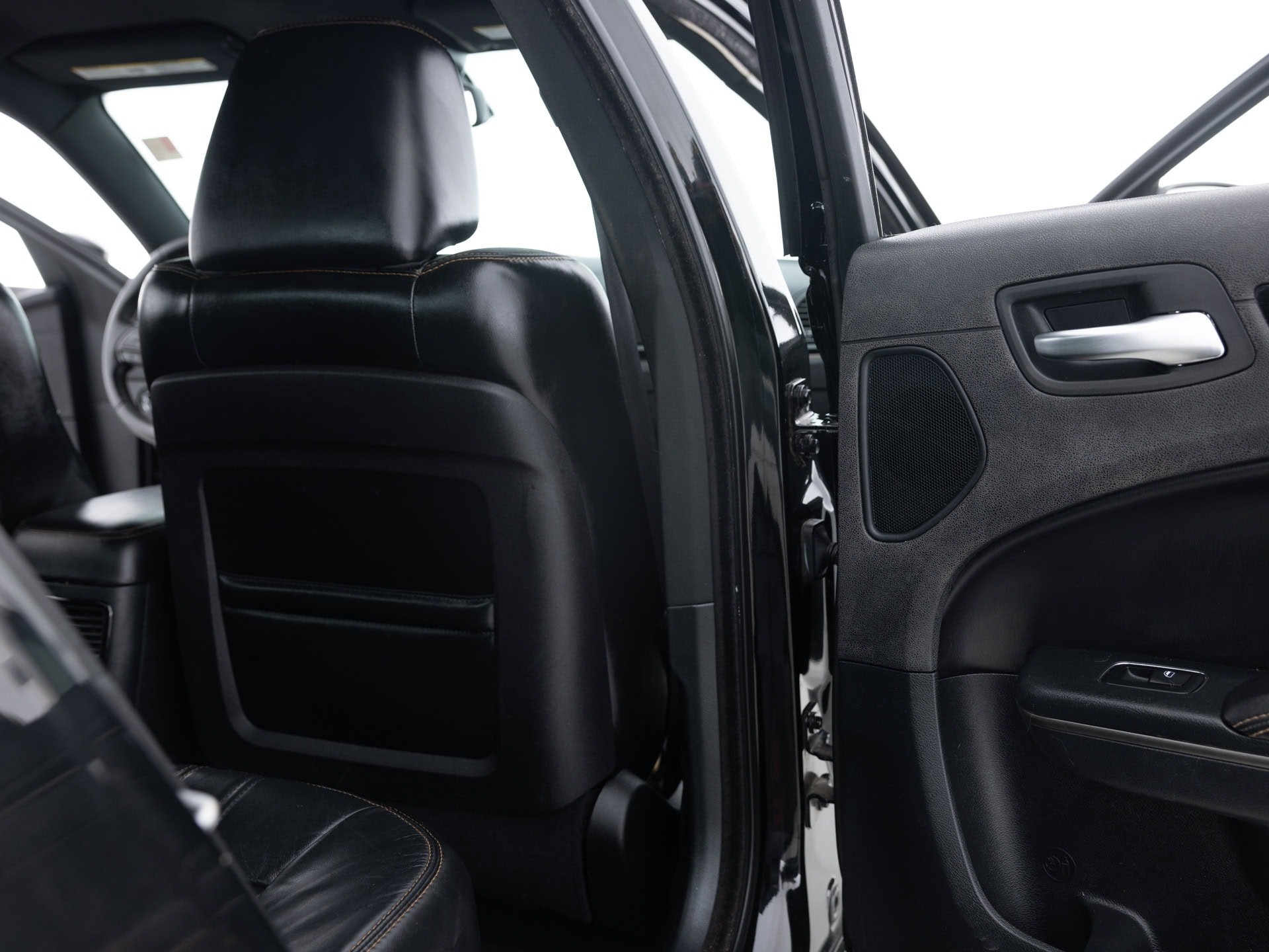 black chrysler 300 s 22