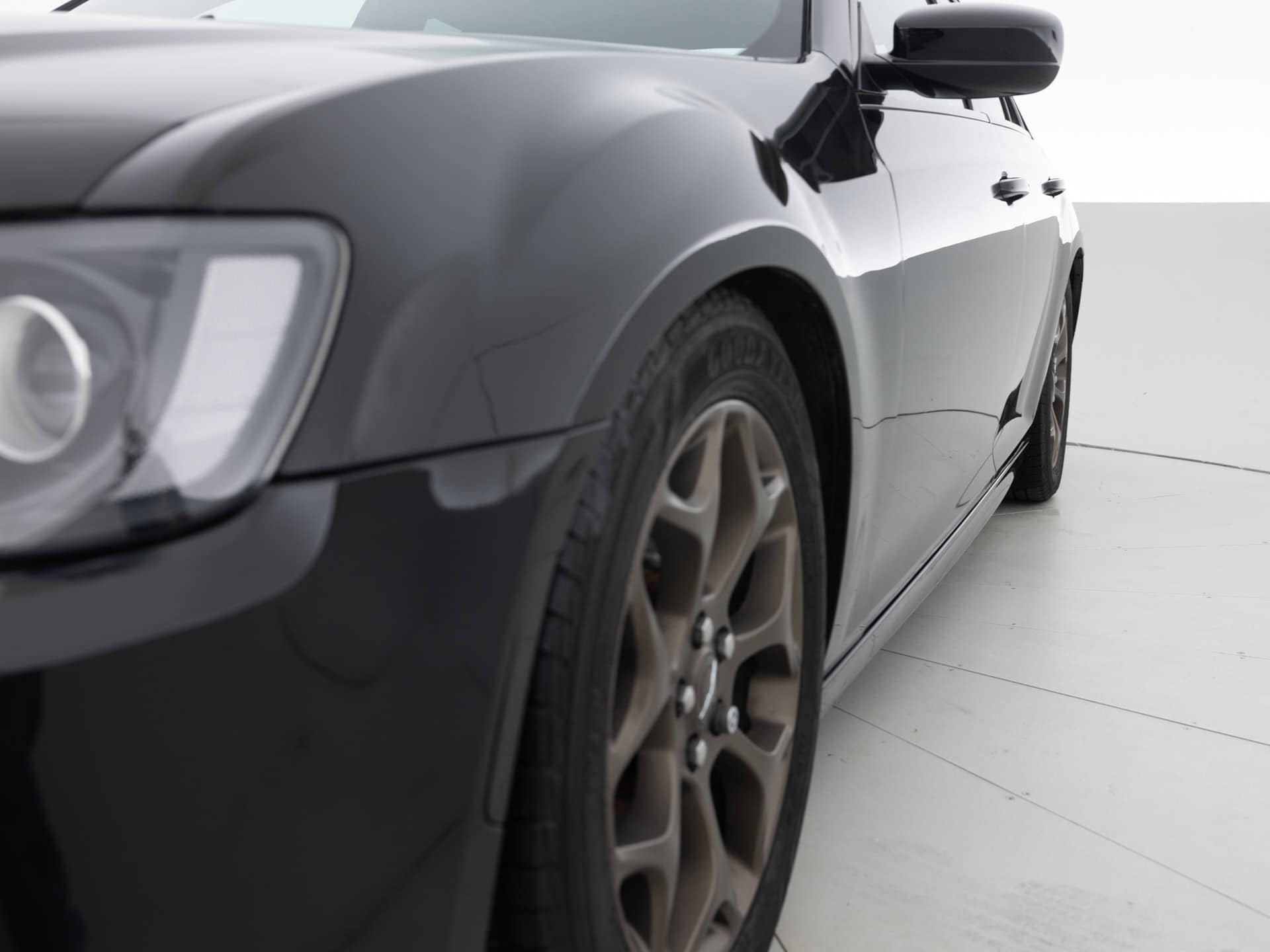 black chrysler 300 s 3