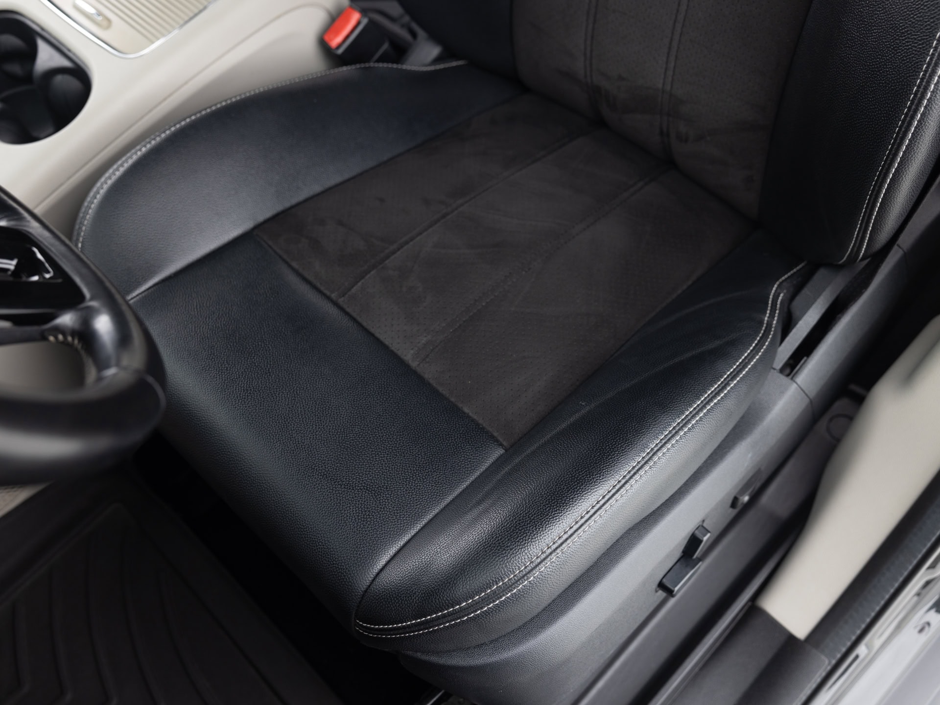 Used Black Dodge Caravan SXT-13 for Sale