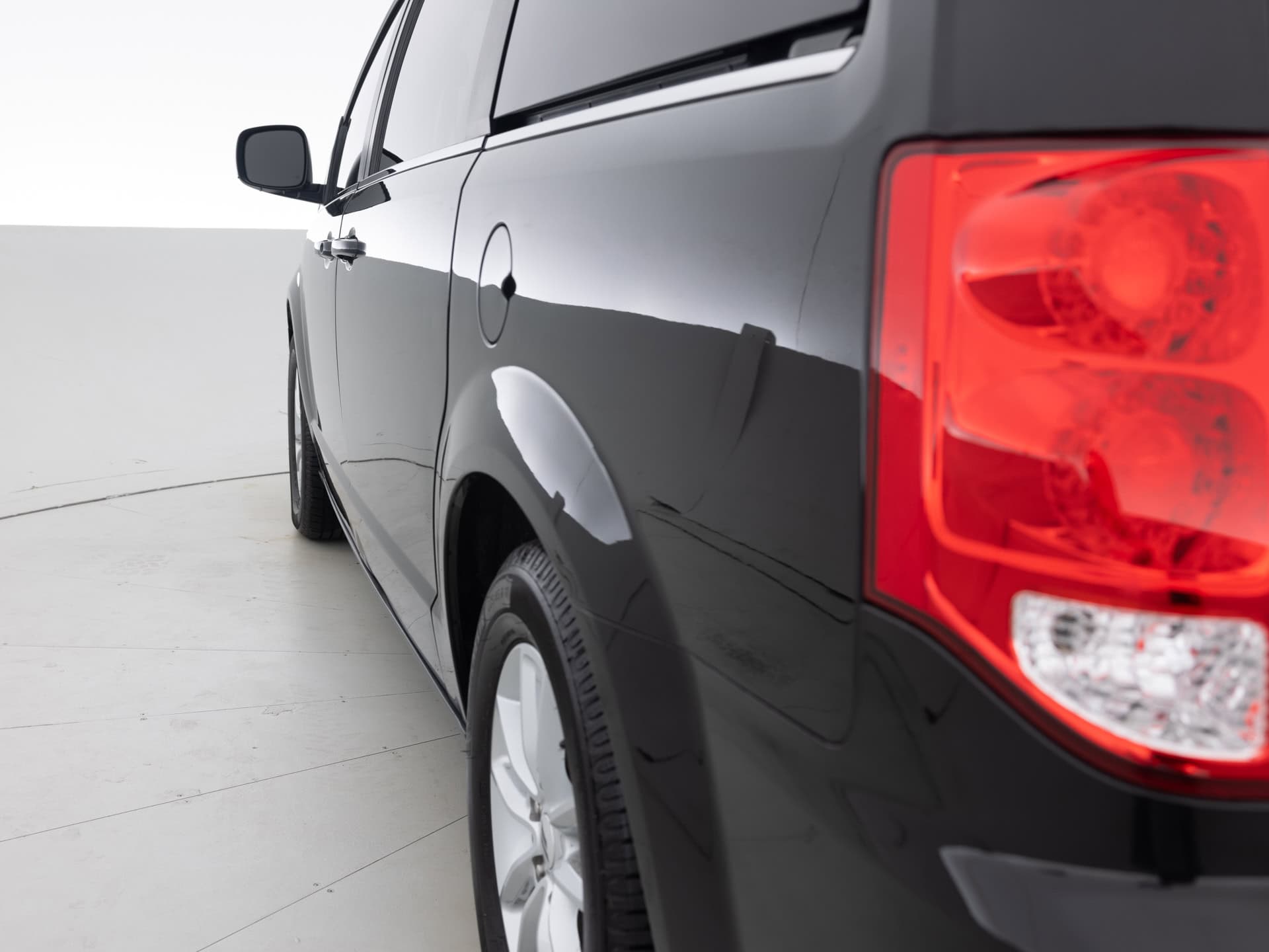 Used Black Dodge Caravan SXT-6 for Sale