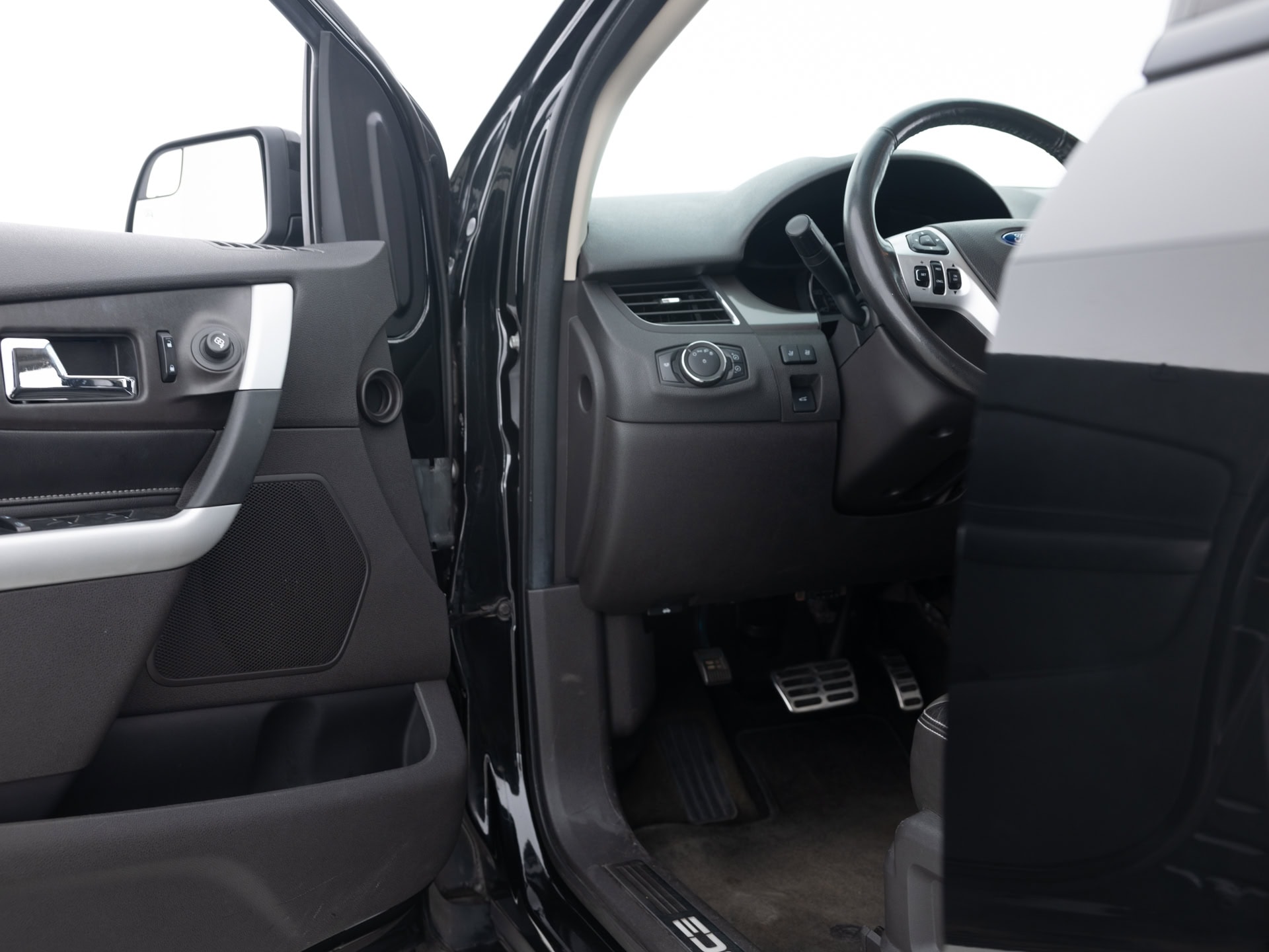 Used Black Ford Edge-16 for Sale