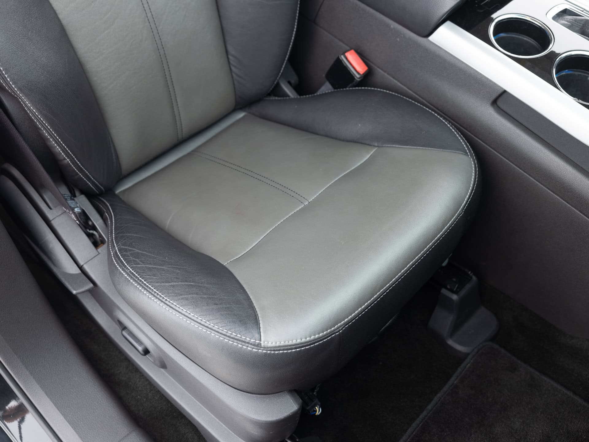 Used Black Ford Edge-17 for Sale