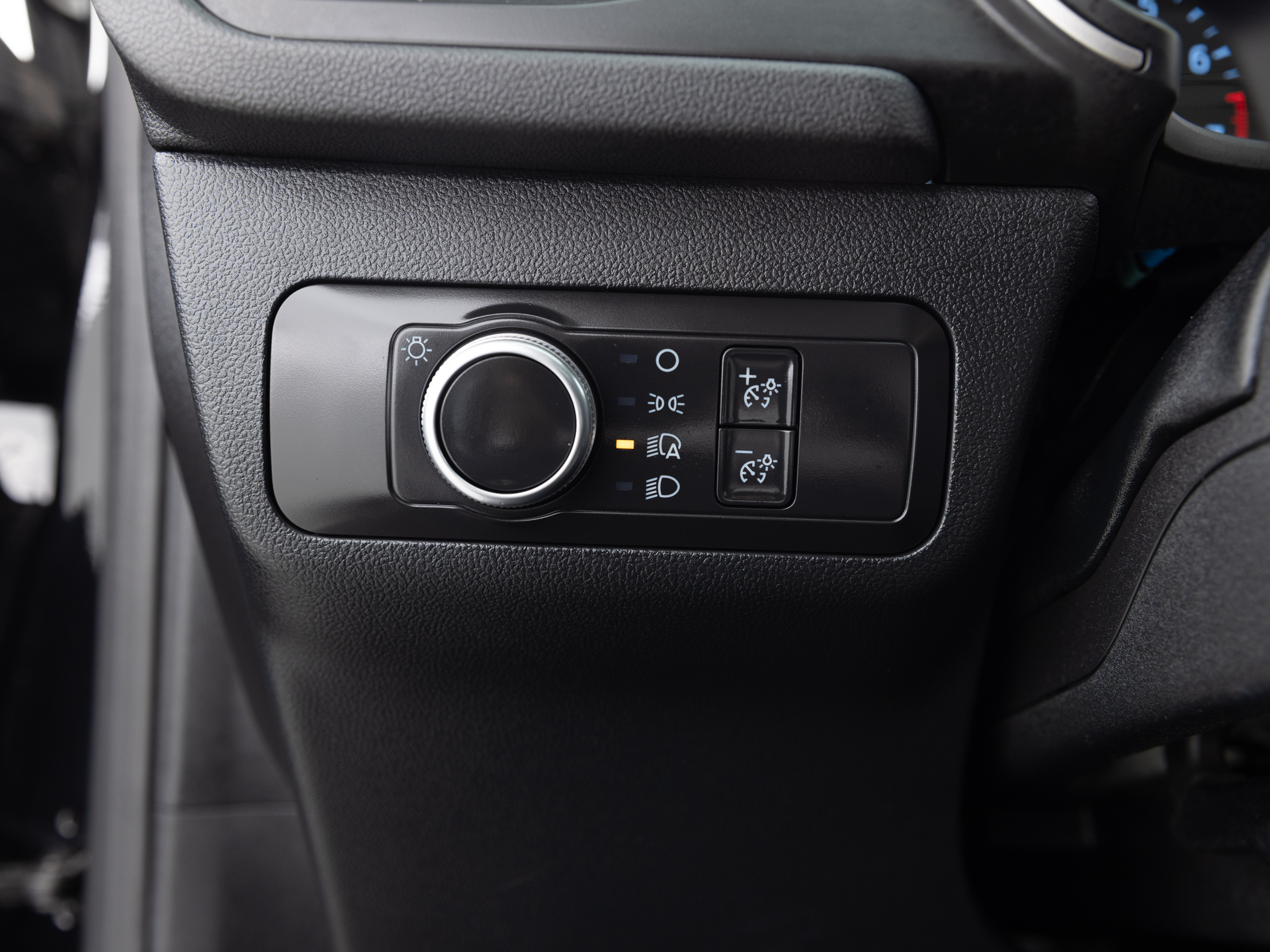 Used Black Ford Escape SE-27 for Sale