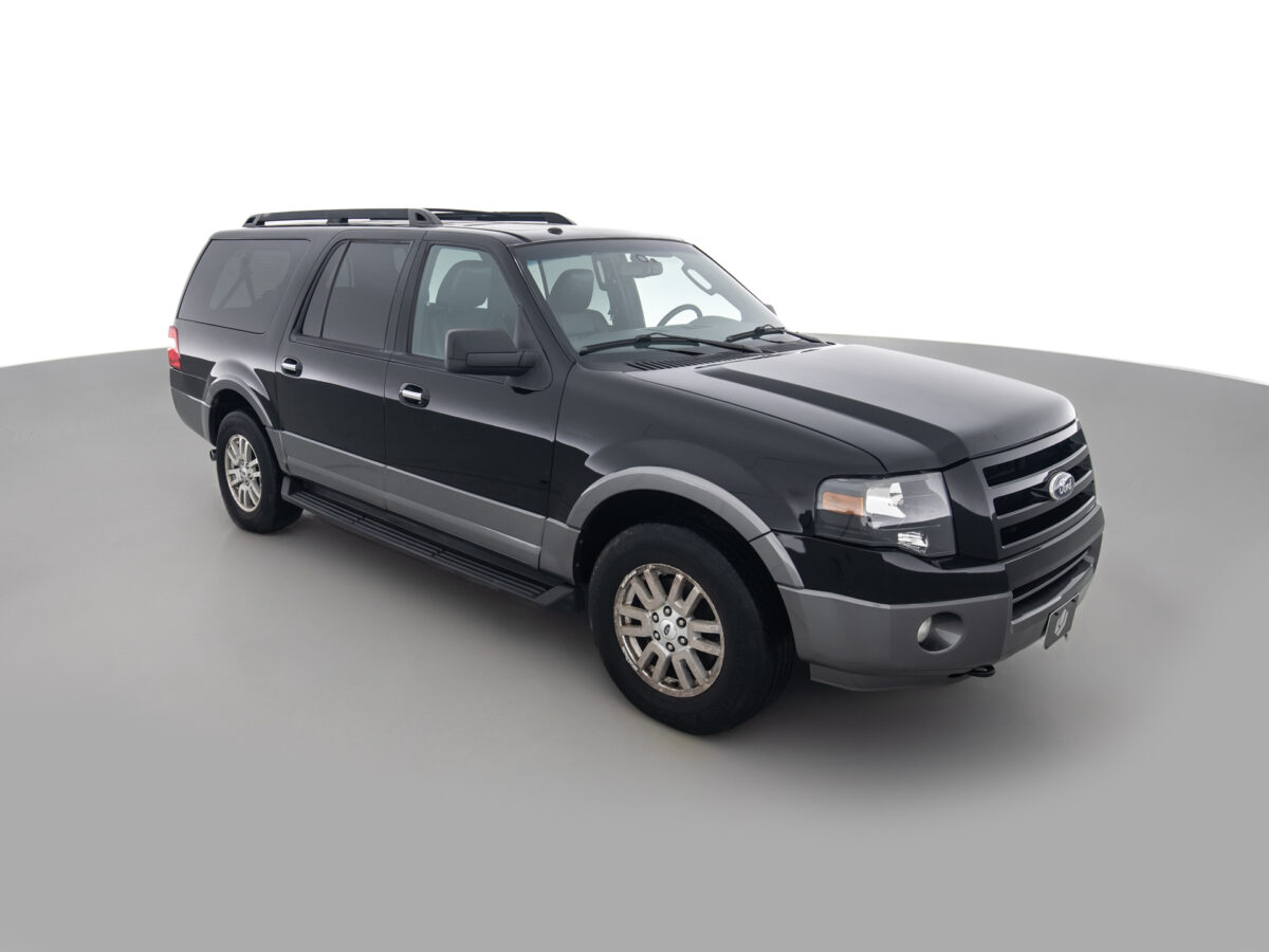 USED 2011 FORD EXPEDITION • XLT | 4WD • 5.4L V8