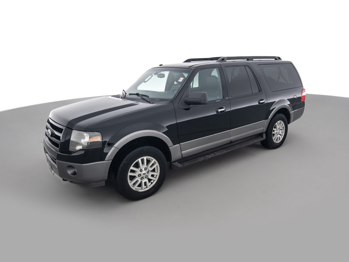 USED 2011 FORD EXPEDITION • XLT | 4WD • 5.4L V8