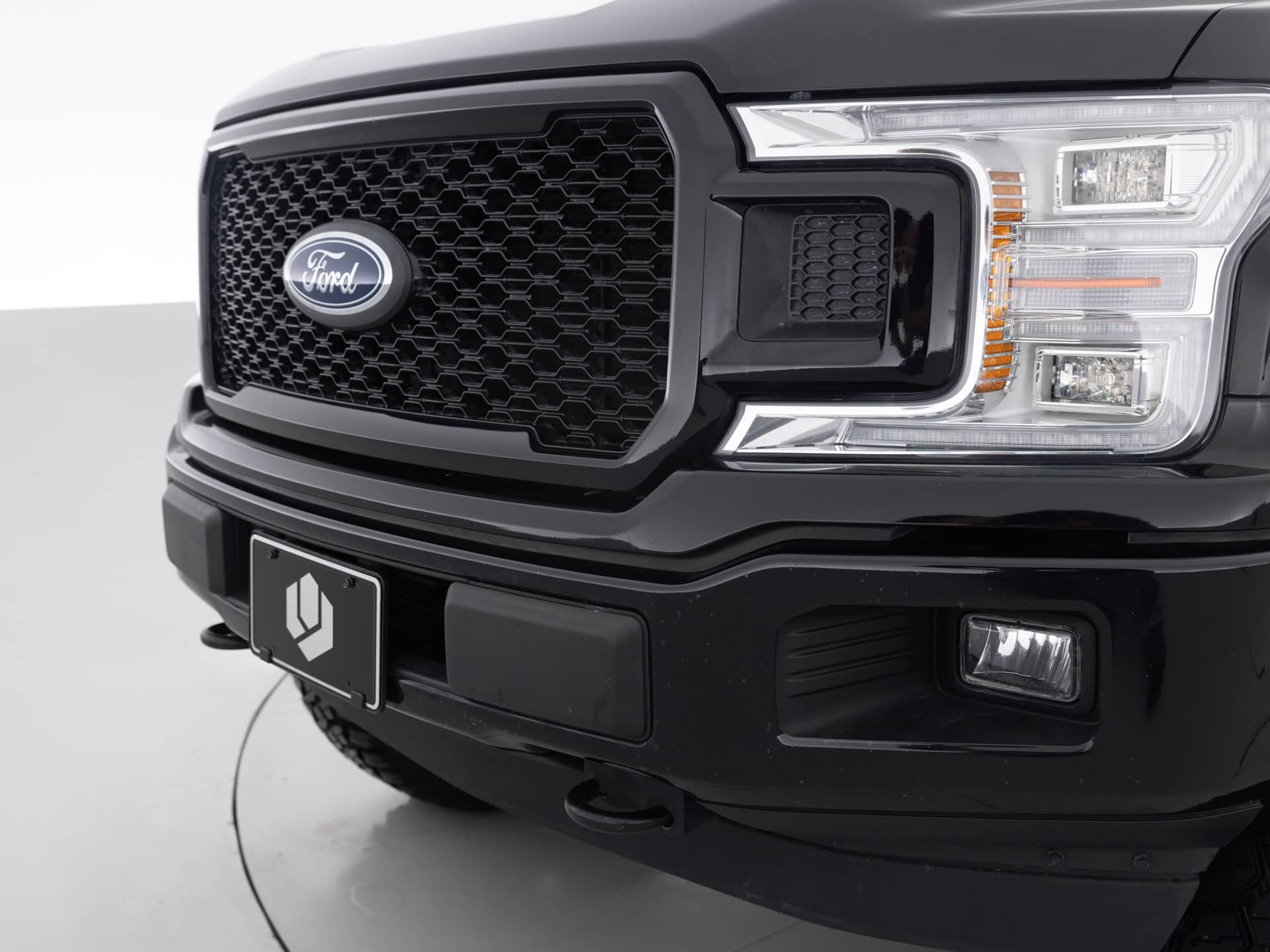 black ford f150 lariat 7
