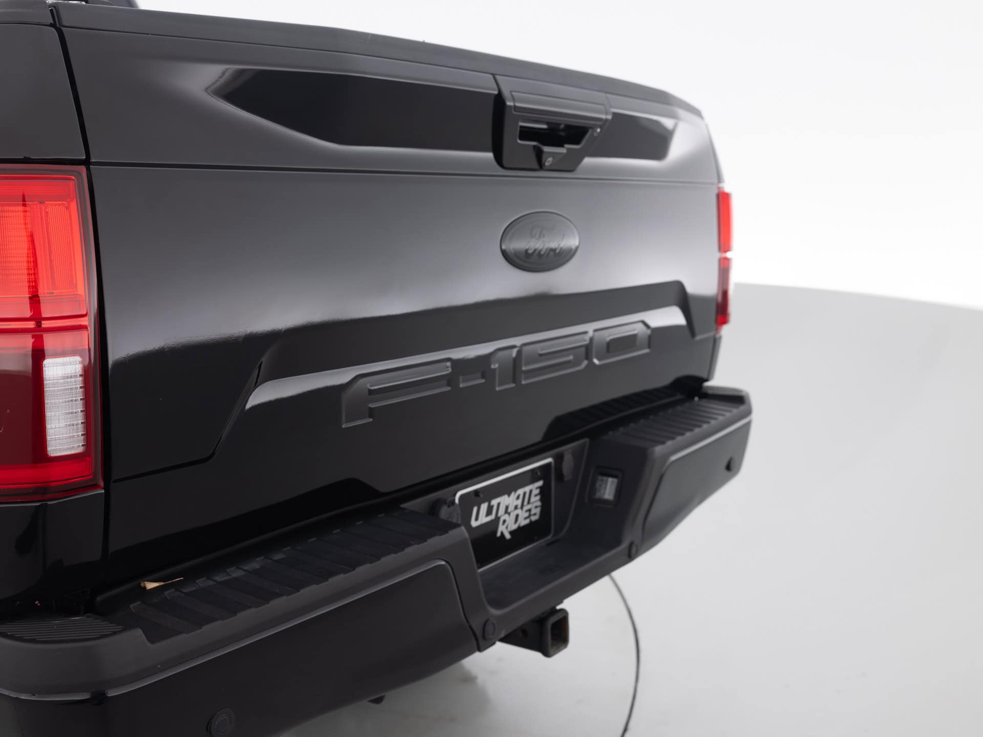 black ford f150 lariat 8